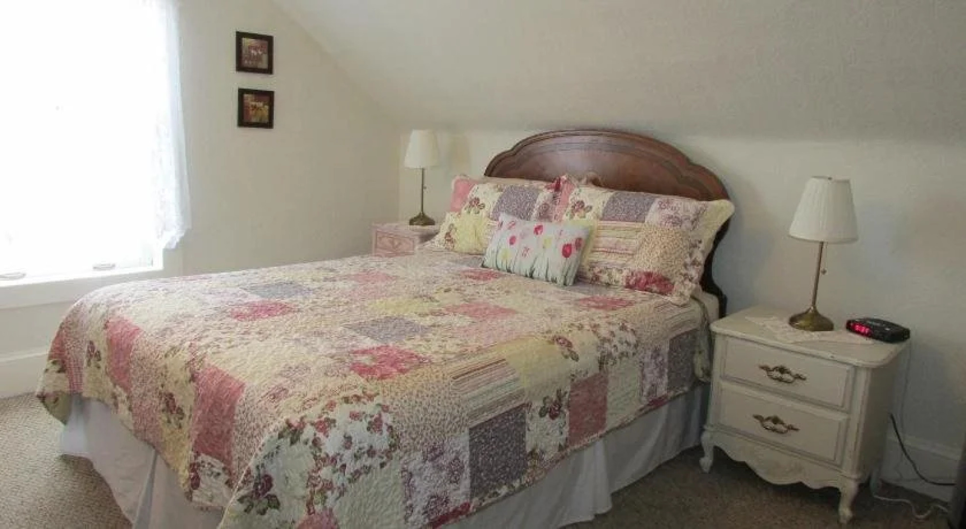 Willow House Inn B&B