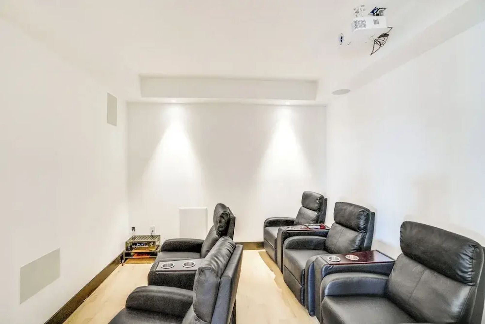 Custom Windham Mtn Villa w/ Pool, Theater & Views!