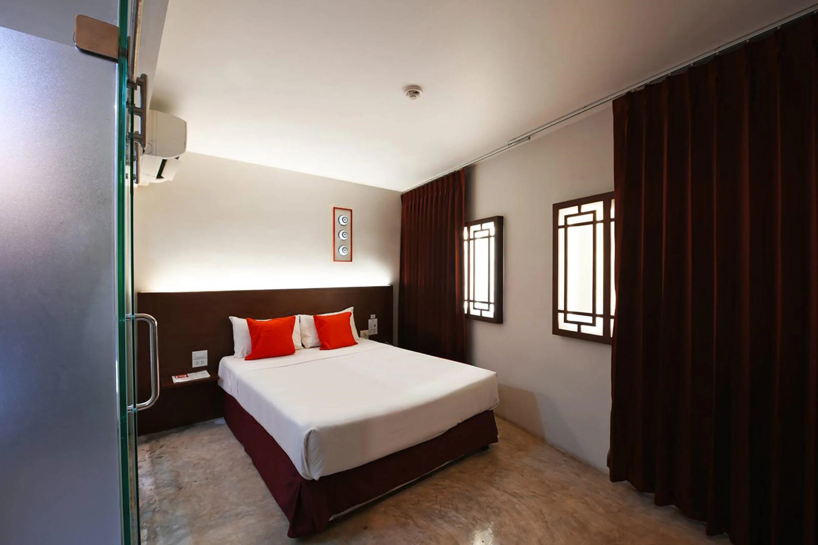 Ruamchitt Plaza Hotel