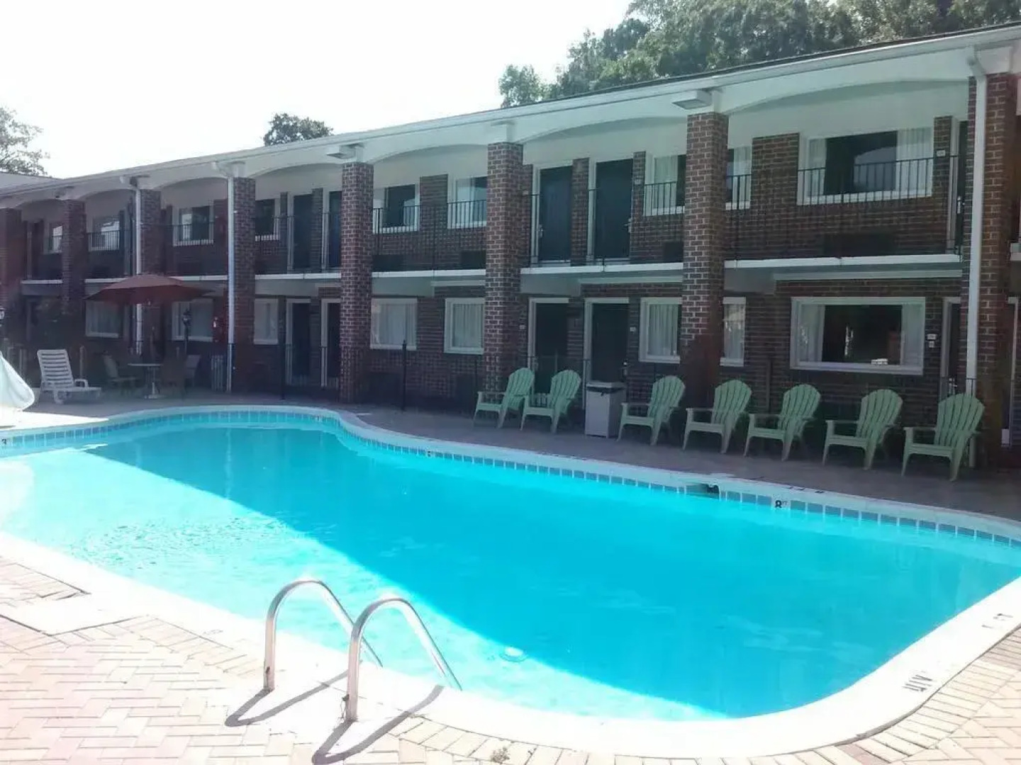 Rodeway Inn & Suites Williamsburg Central