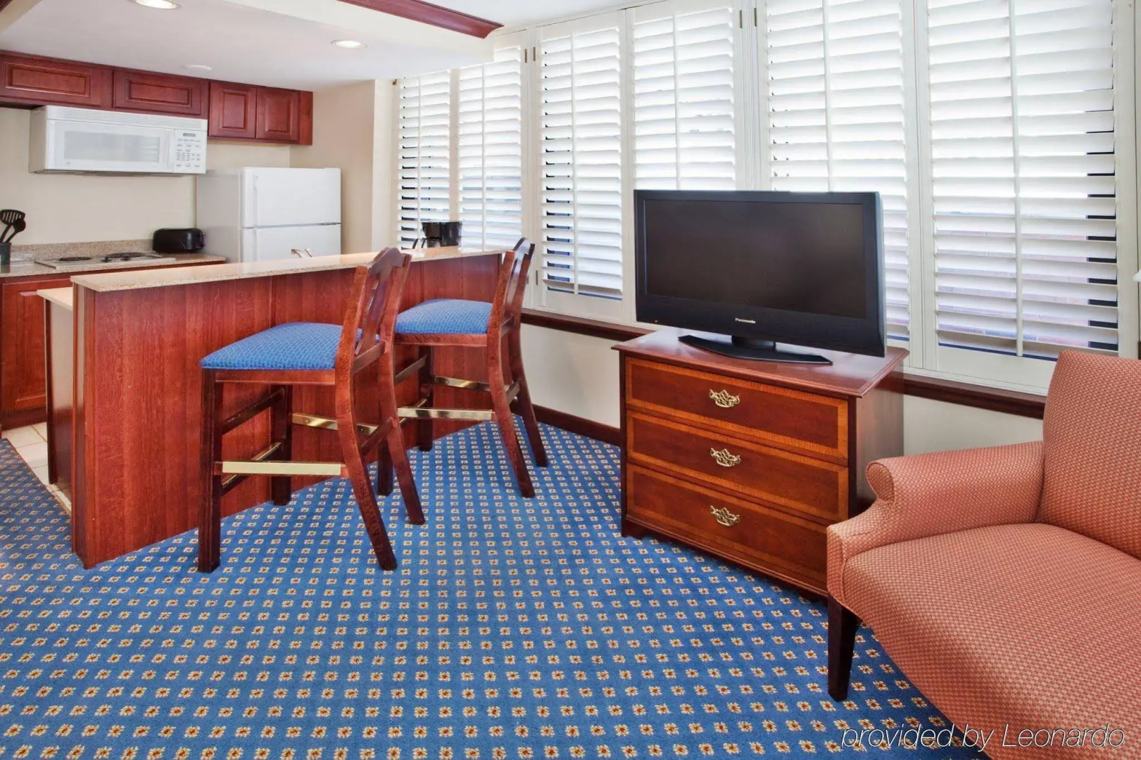 Staybridge Suites Savannah Historic District by IHG