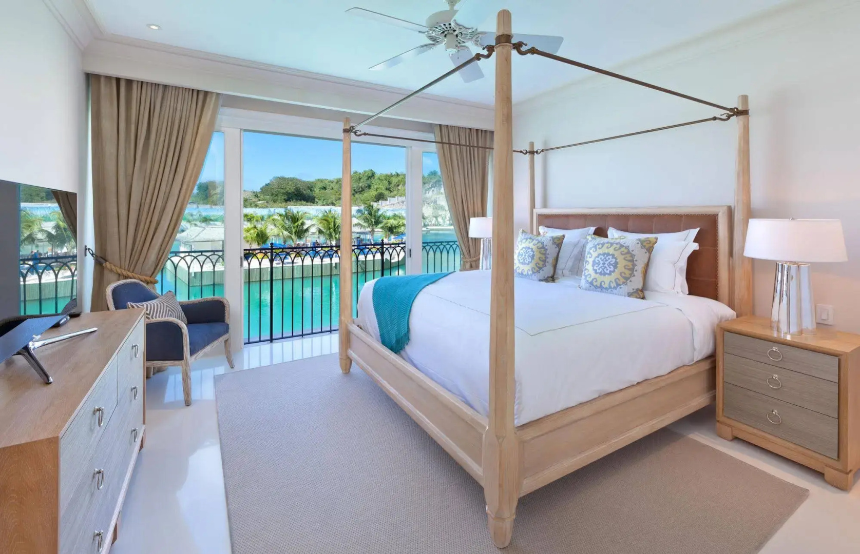 Port Ferdinand Marina & Luxury Residences