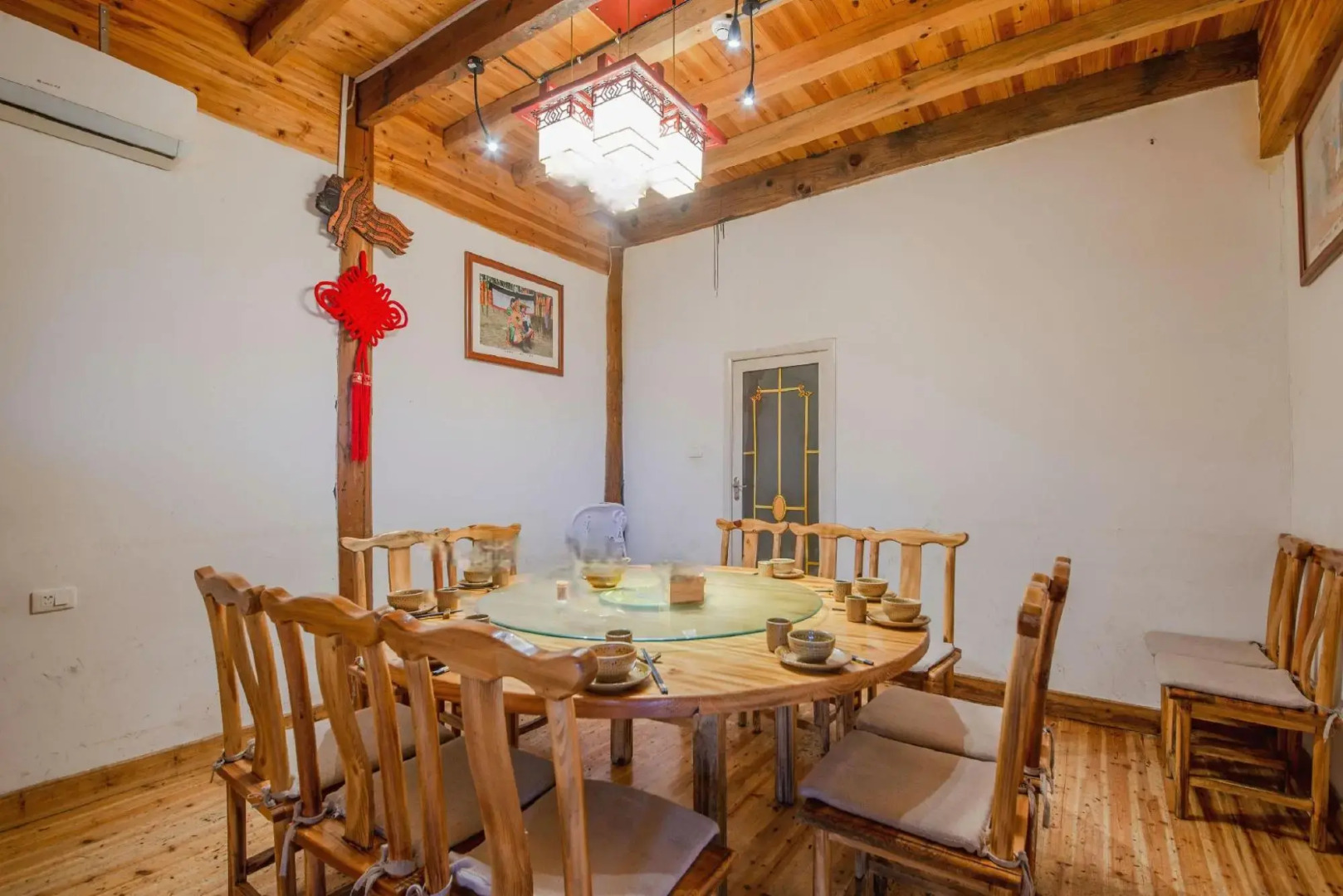 Fengxiang Yaozhai Hotel