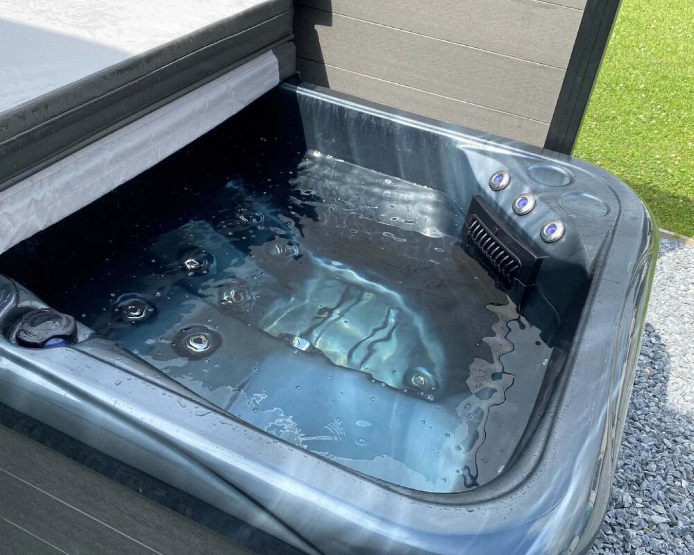 Imacculate Abingdon 14 3 bed Lodge