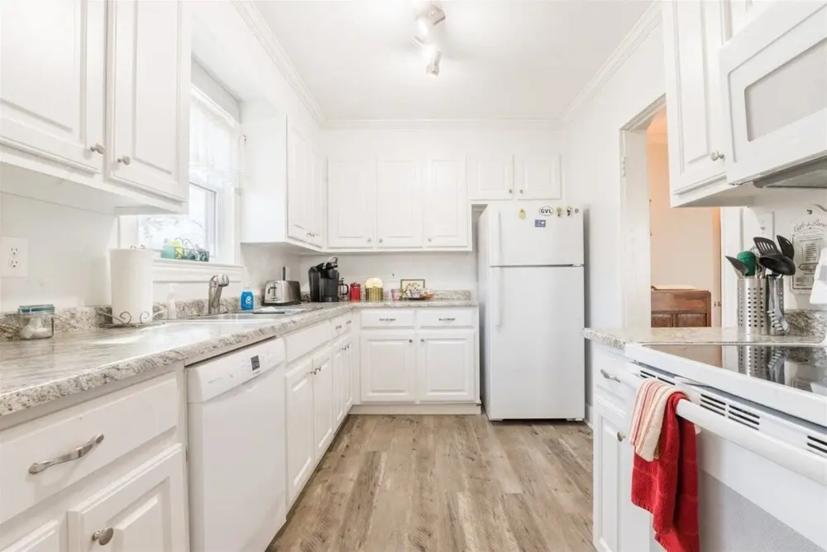 Cumberland Ave - 205