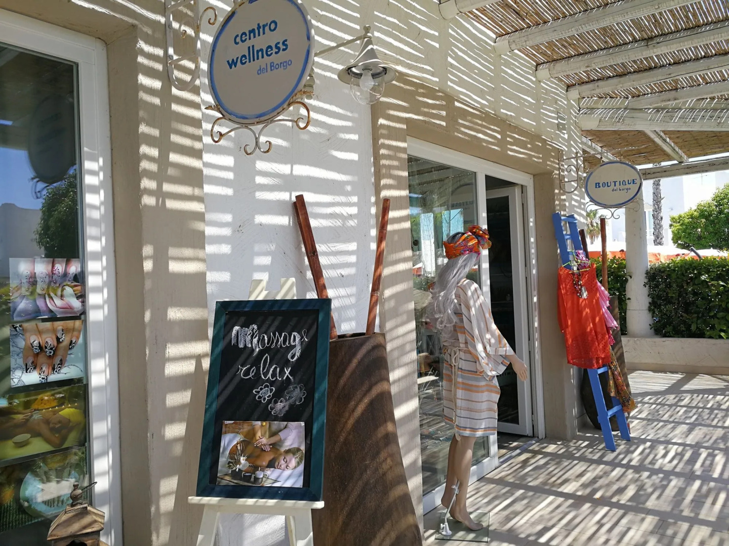 Blue Marine Apartments