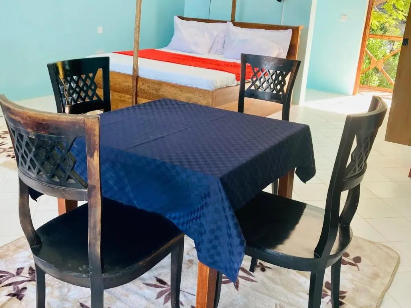 Kaure Sand Beach Lodge