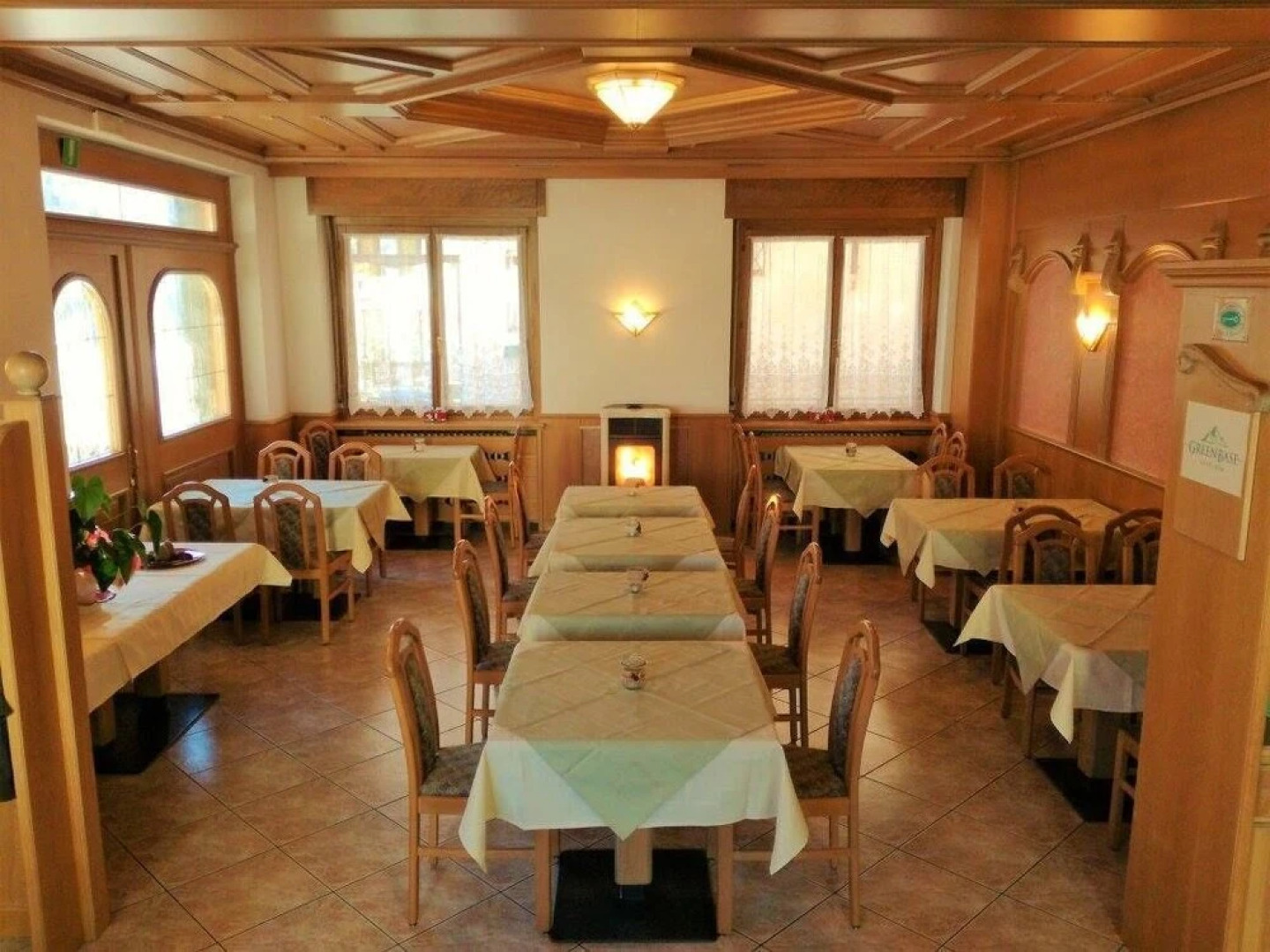 Green Base Hotel B&B