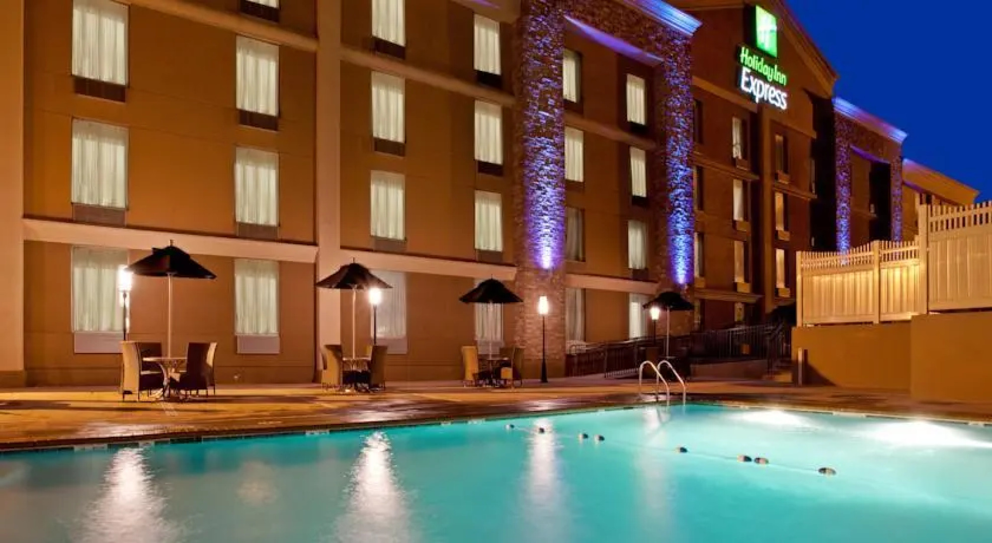 Holiday Inn Express North Bergen-Lincoln Tunnel