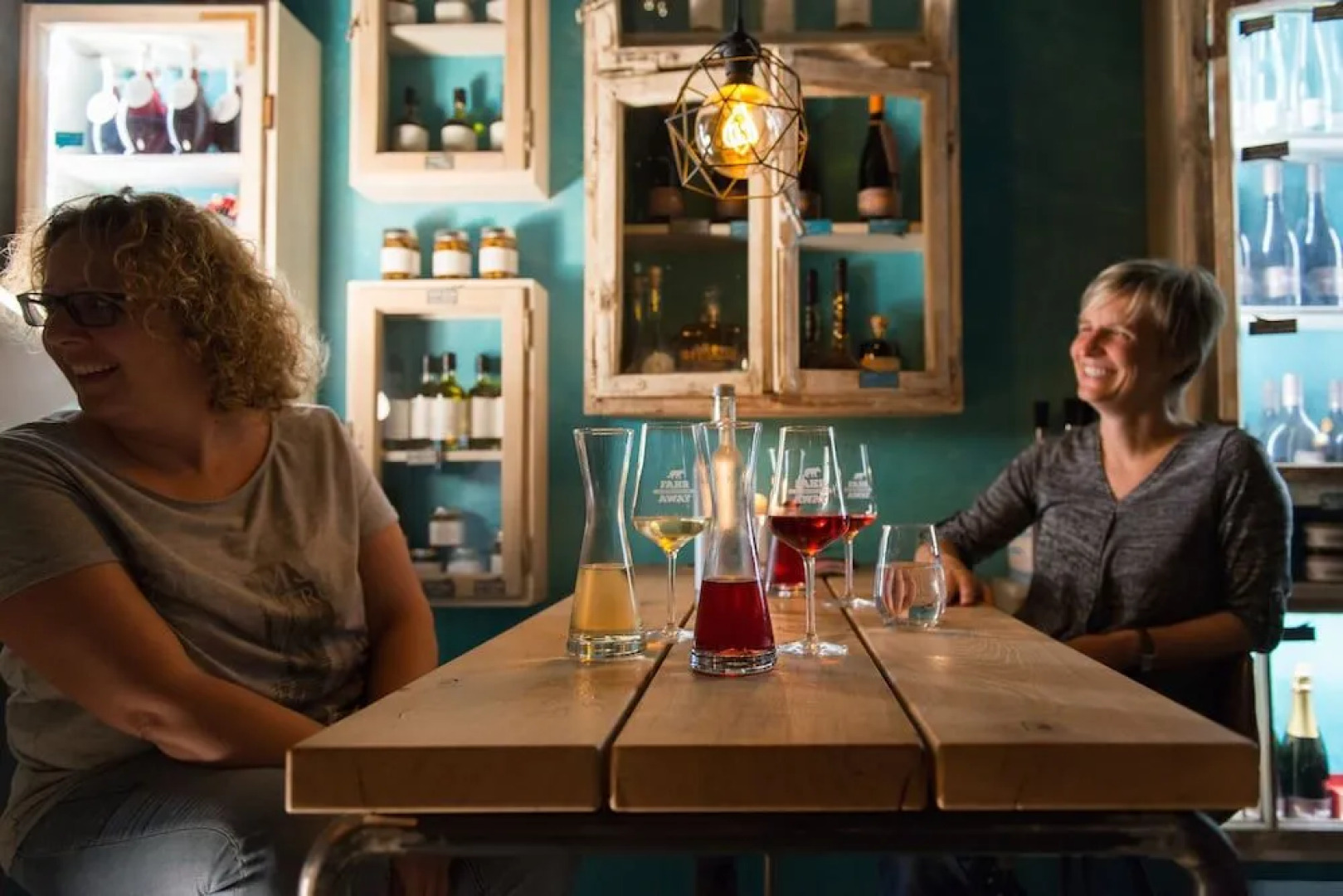 Weinbar Und Hotel Fahraway