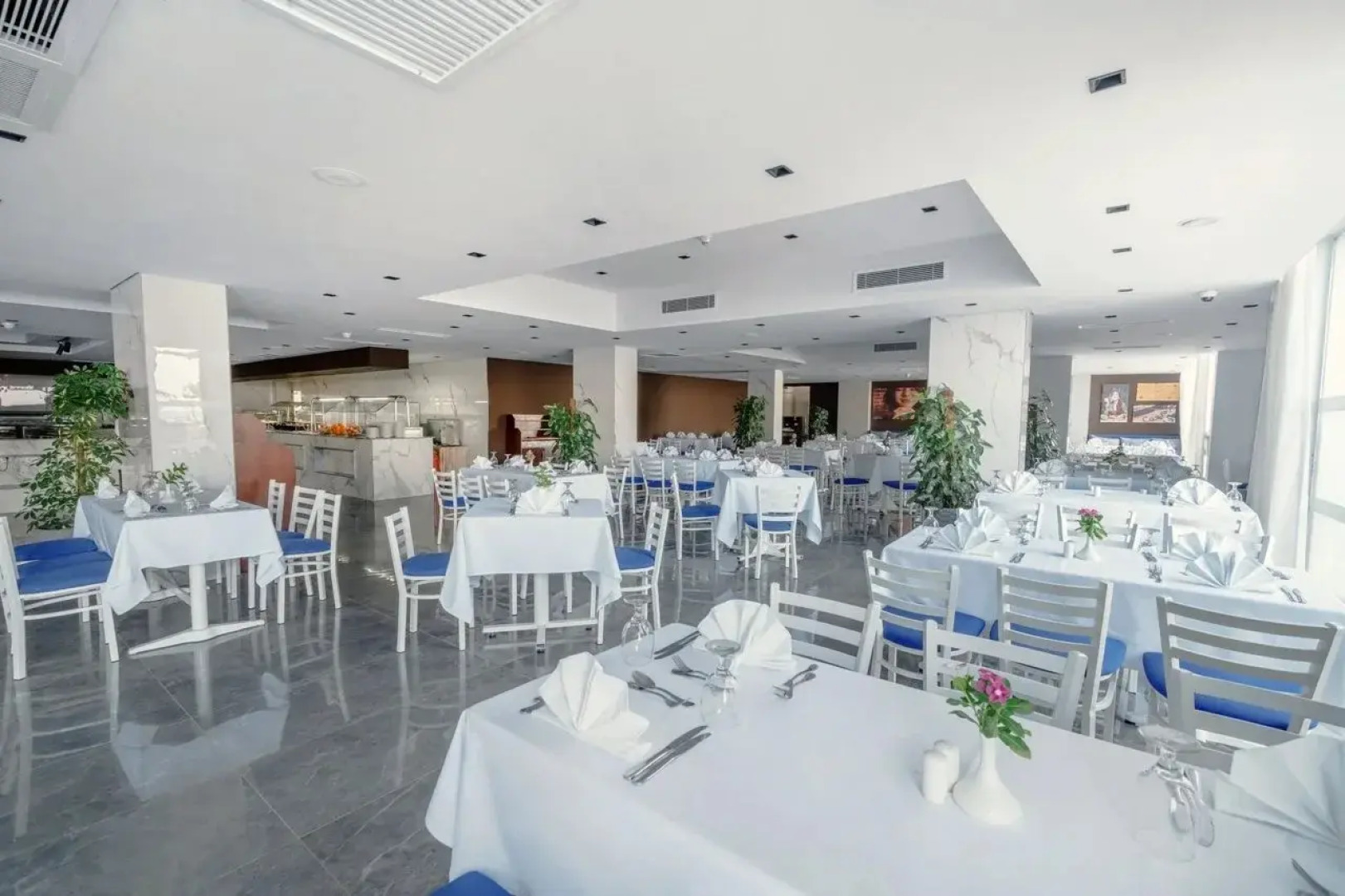 Porto Sokhna Hotel & Spa