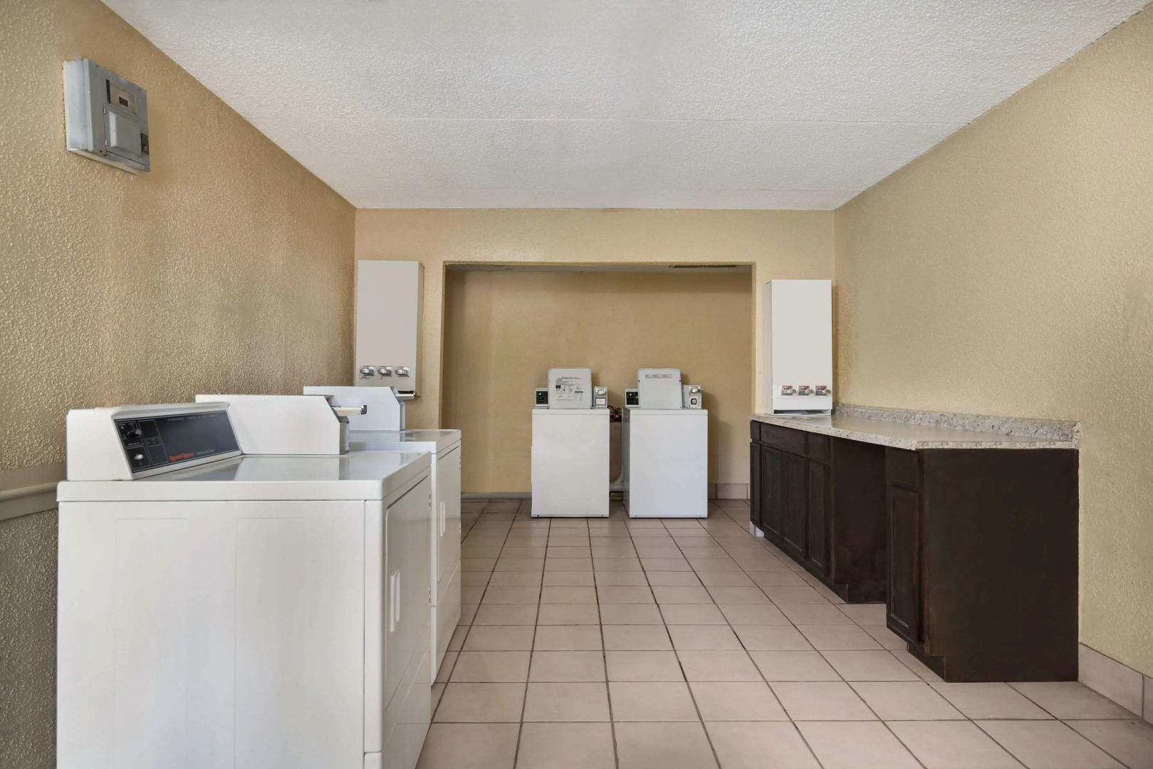 Knights Inn College Station