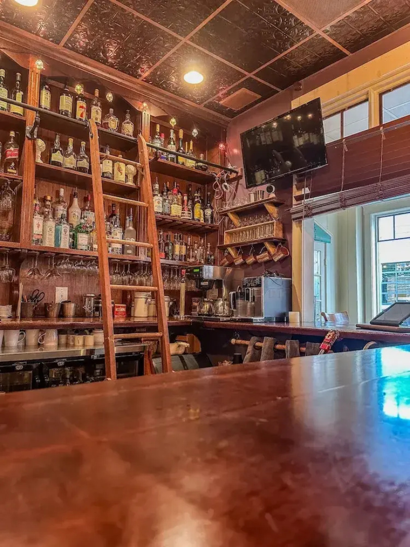 The Charlotte Hotel & Restaurant