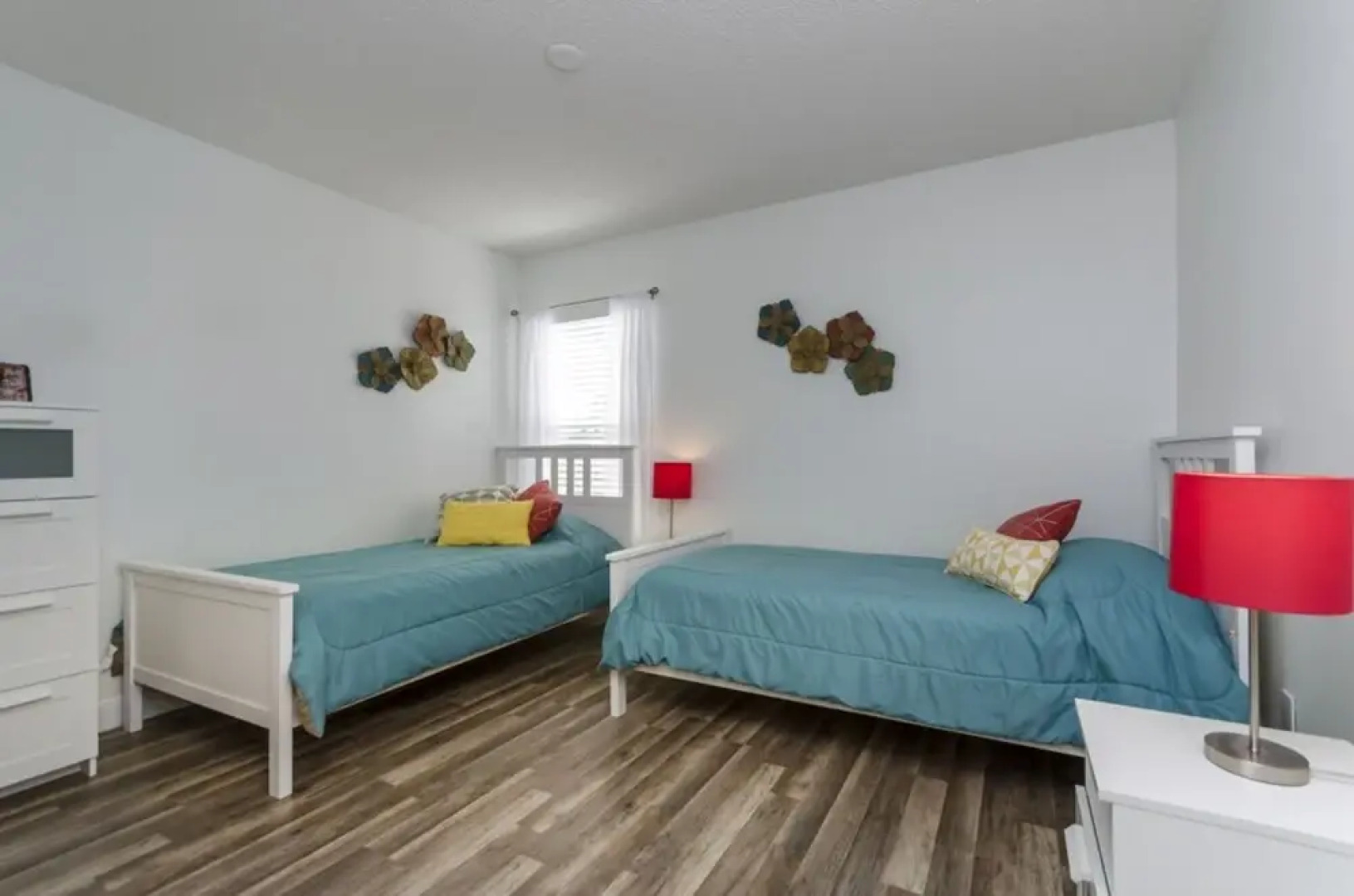 Pool Nature Trail Theme Parks 4 Br Home by RedAwning