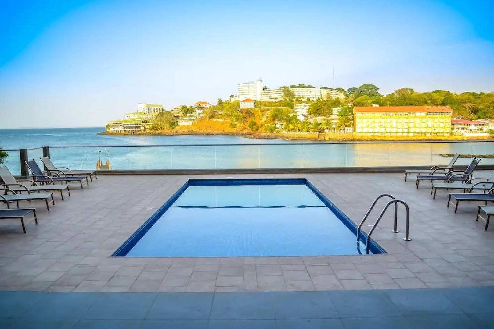 Mamba Point Hotel Freetown