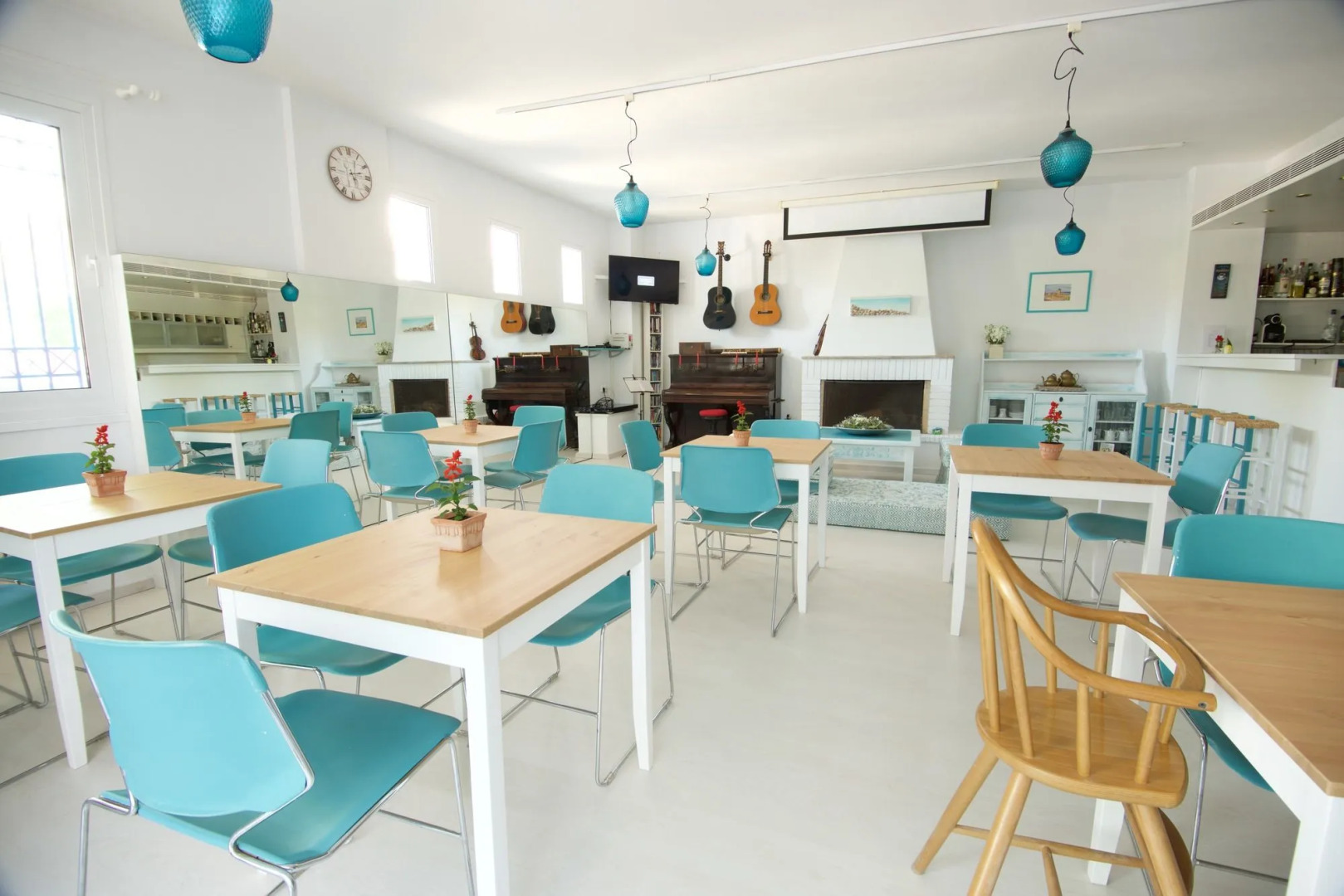 Daphne's Club Hotel Apartments