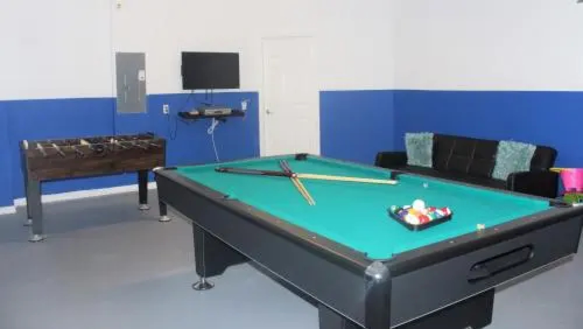 Balmoral Villa TA708