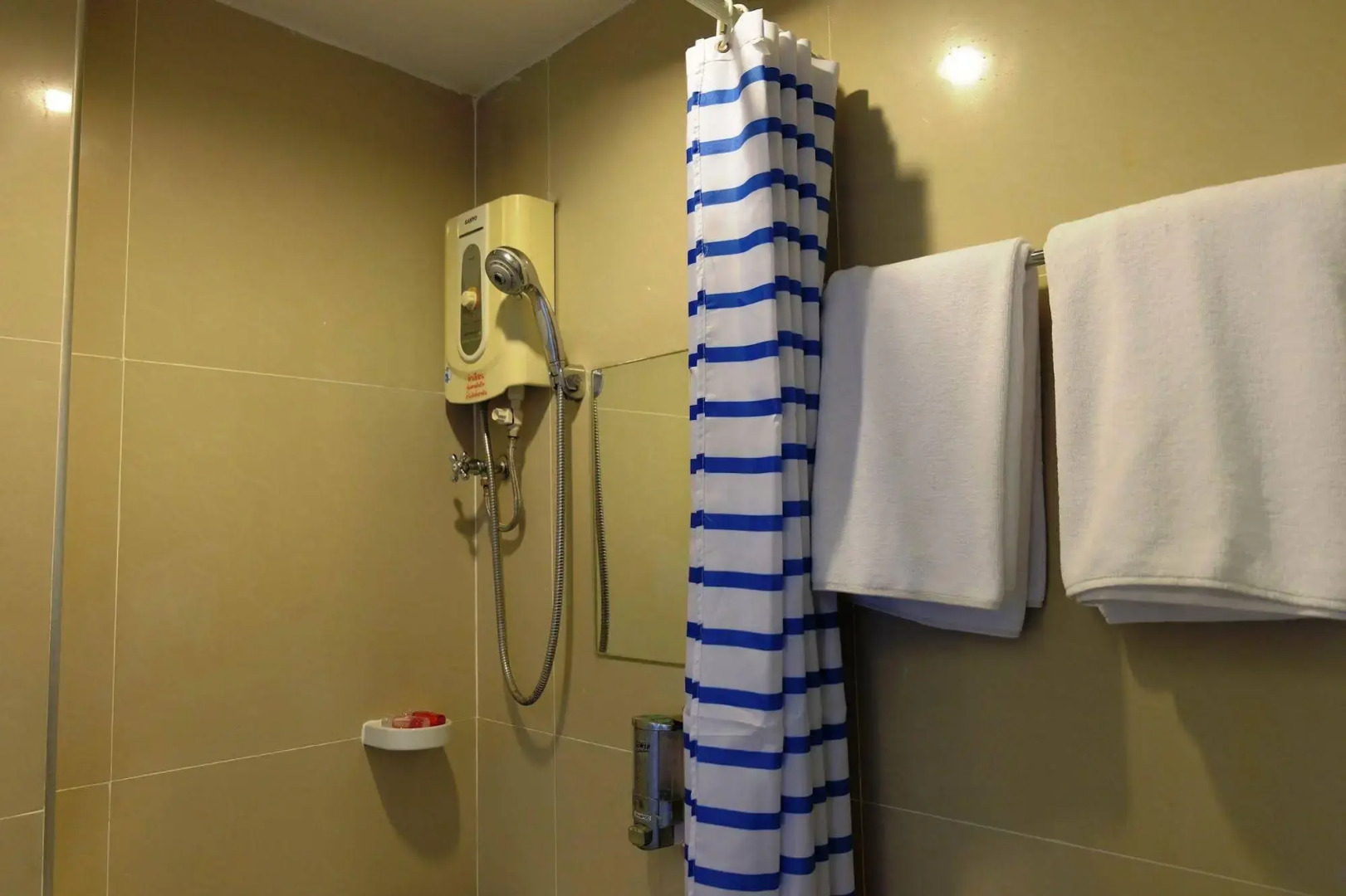 Take a Rest Hotel (Sukhumvit)