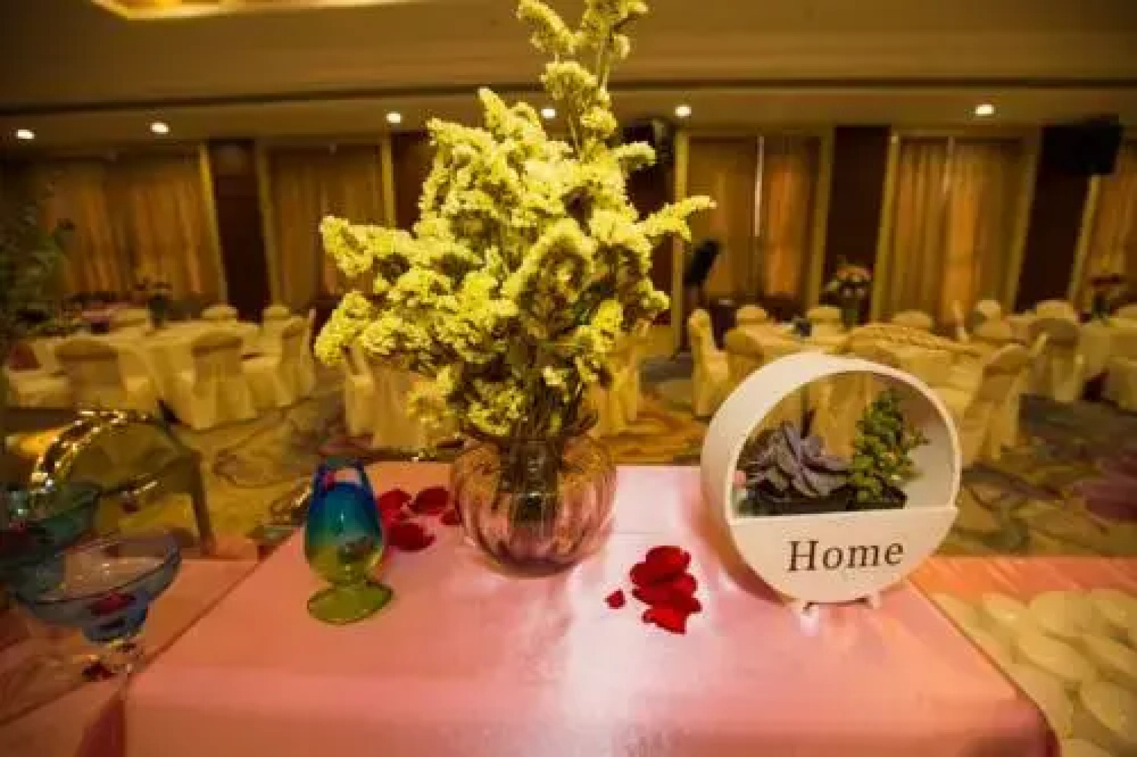 Longyue International Hotel