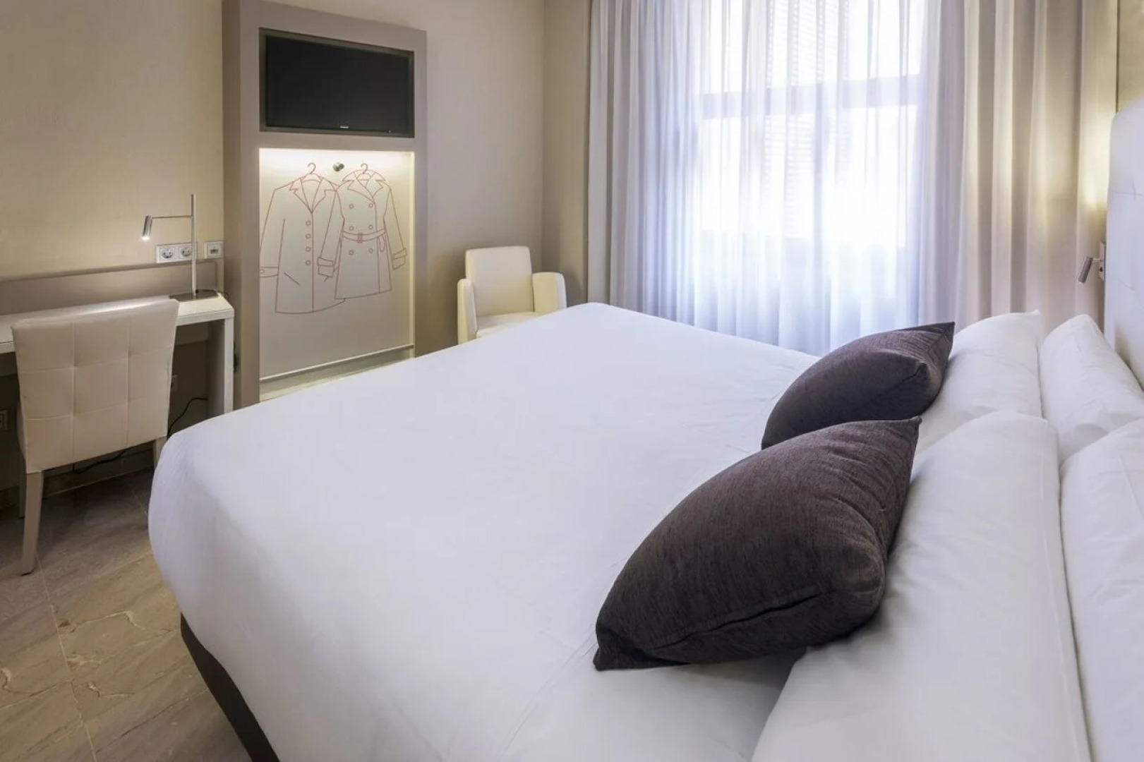 Отель Serhs Del Port