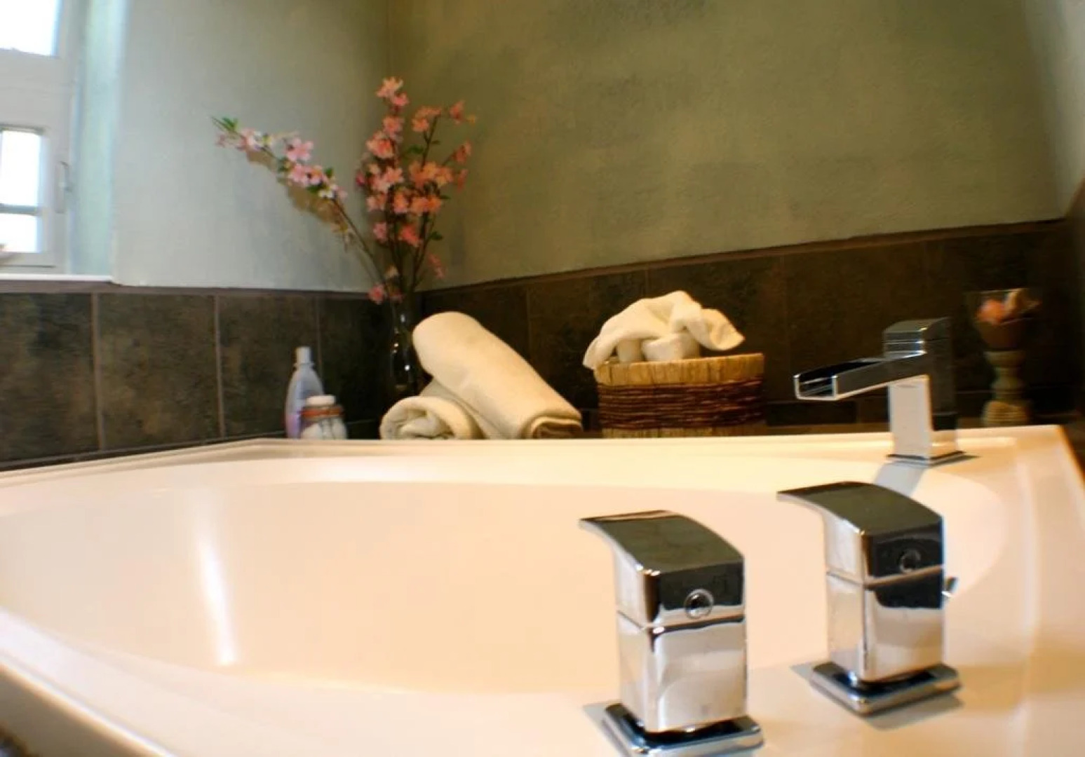 Vista de la Luna Bed & Breakfast