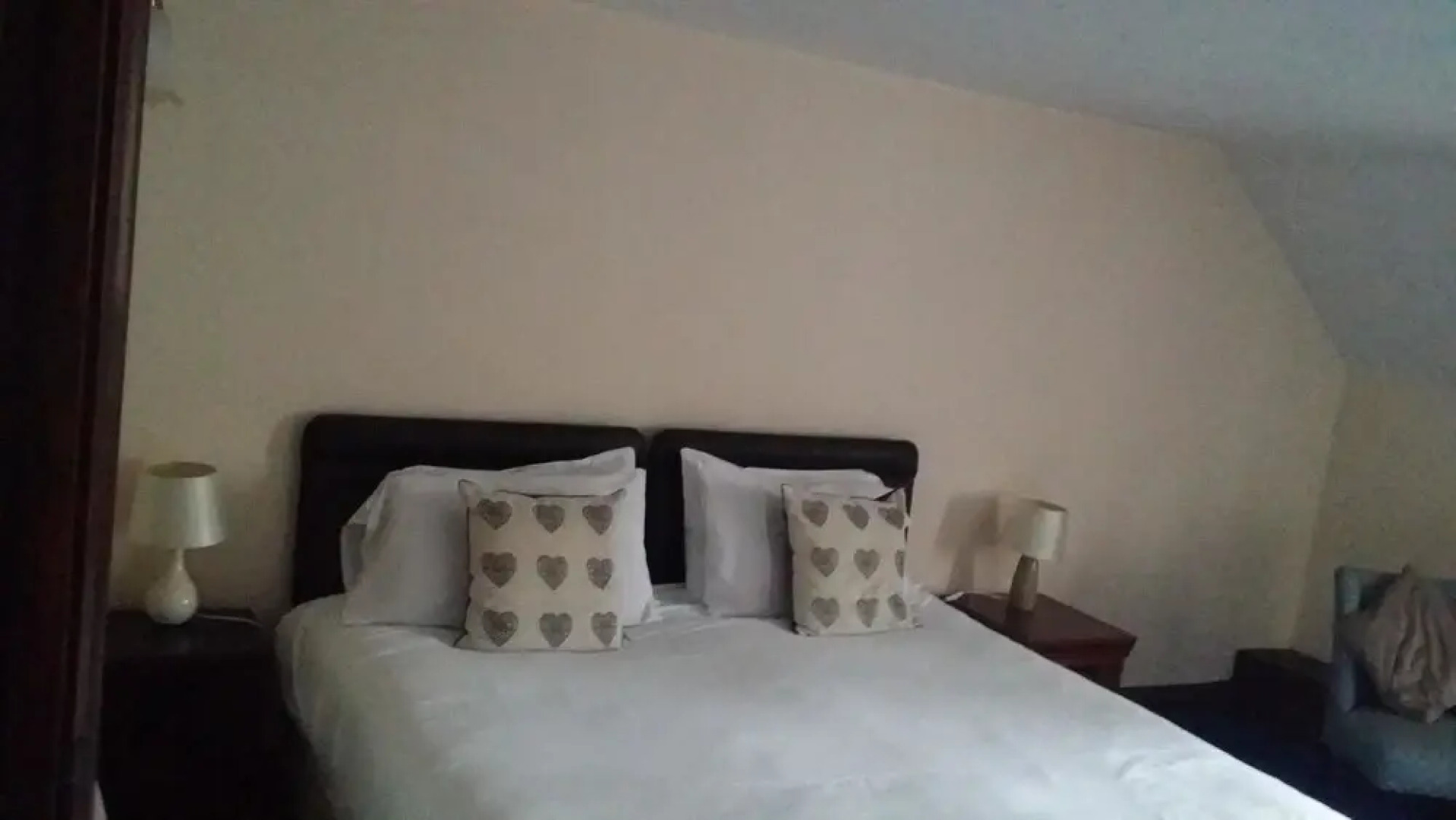 The Bell Country Inn