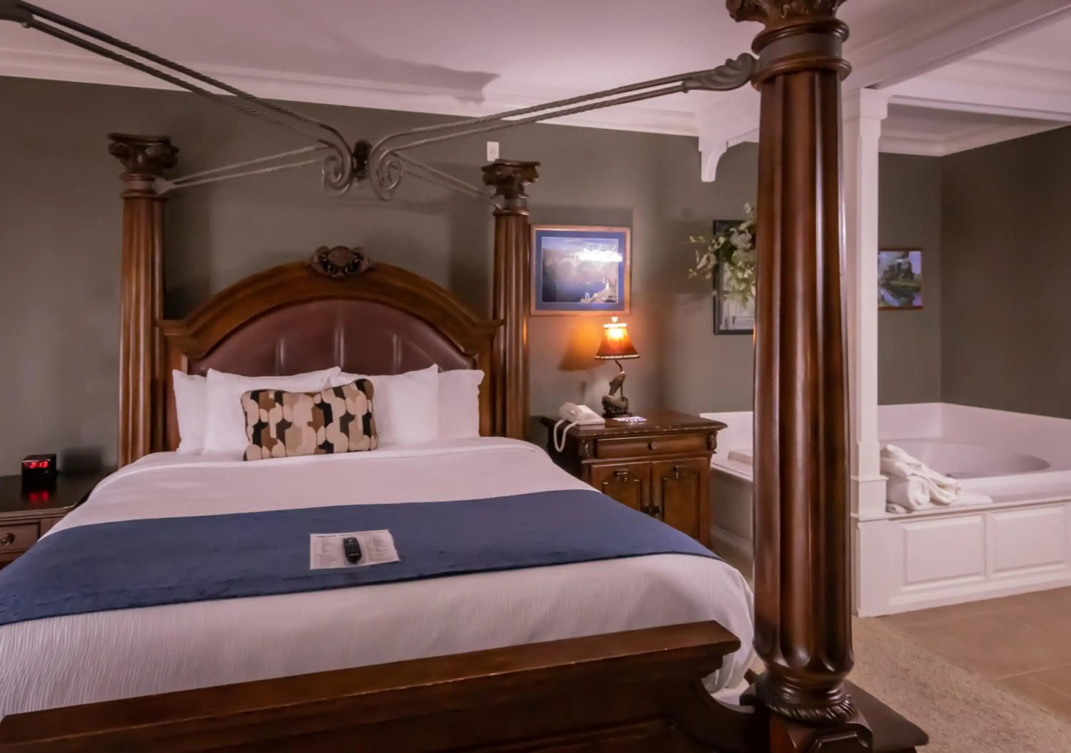 Depot Inn and Suites