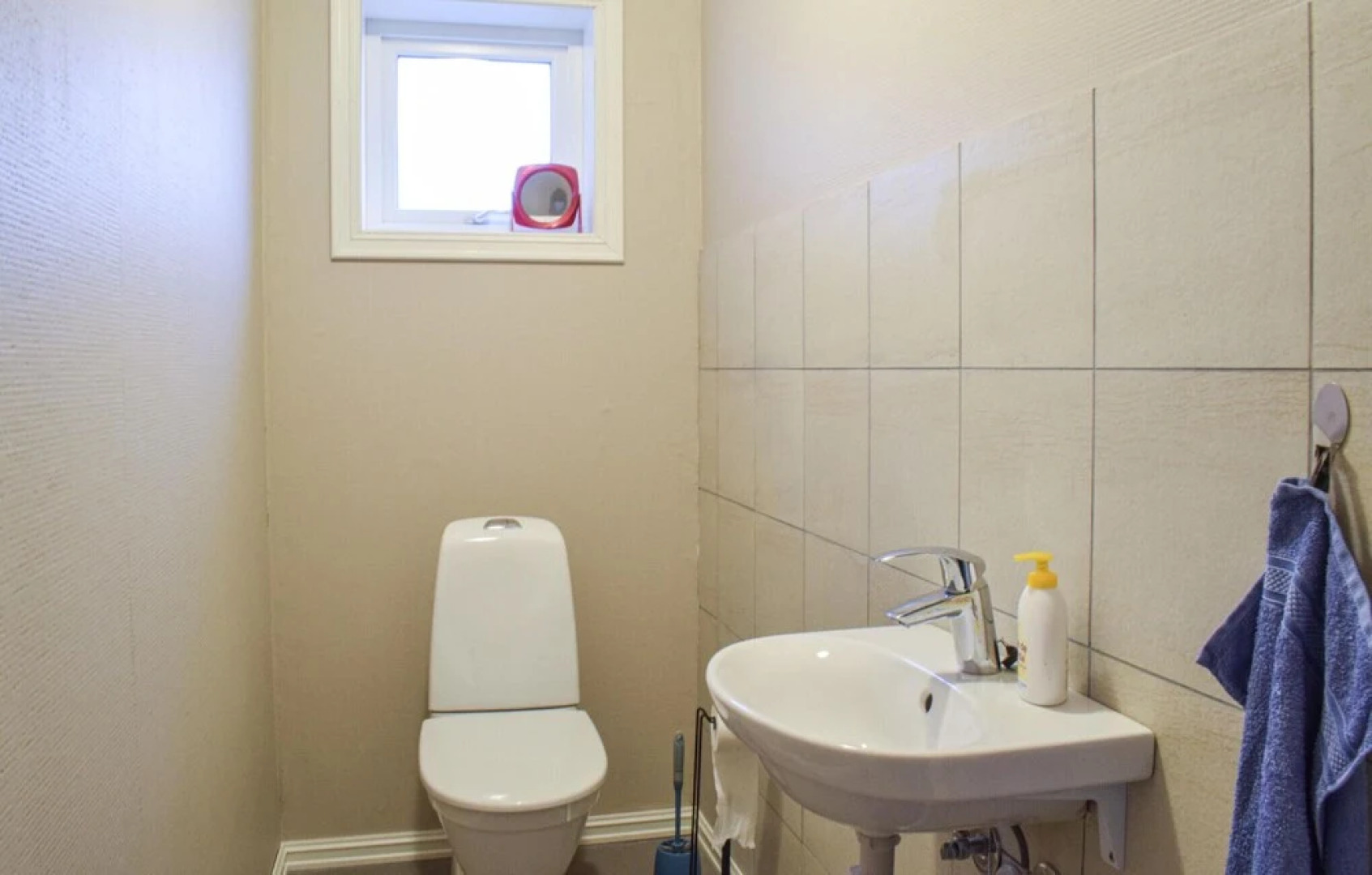 Beautiful Home in Jelsa With 3 Bedrooms