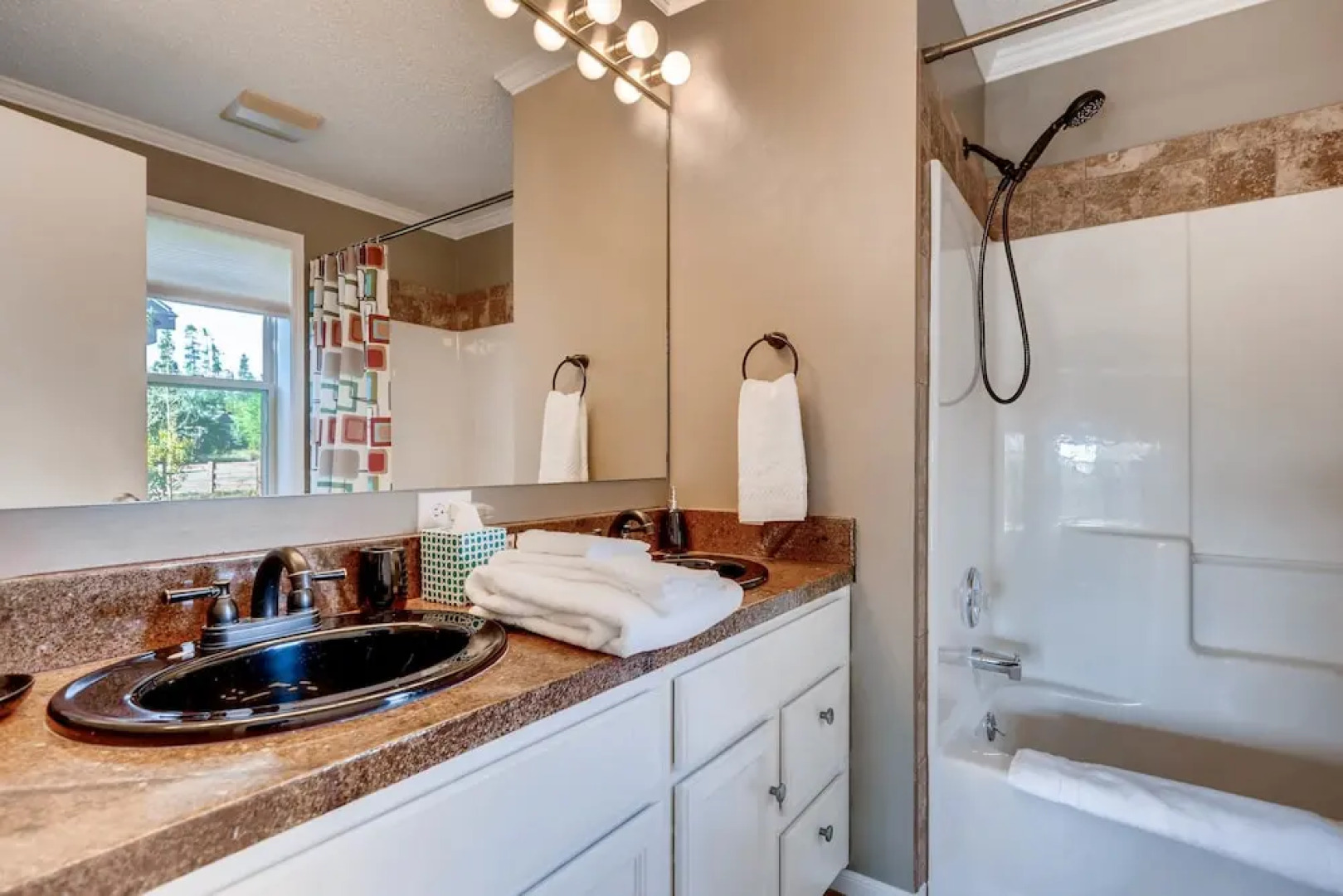 107 Saddle Ridge Drive Home 2 Bedrooms 2.5 Bathrooms Home