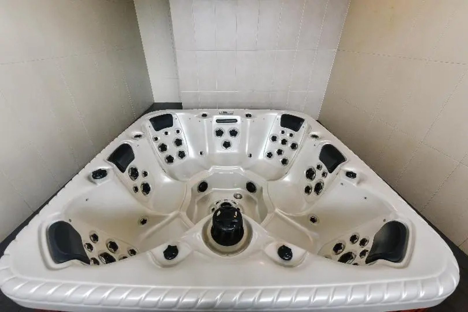 Teega Suites by Subhome