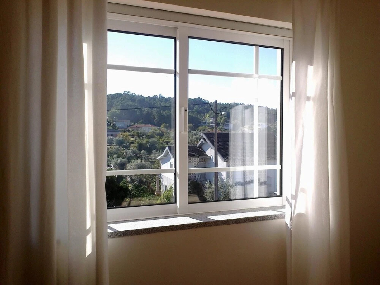 3 Bedroom House in Viseu, With Wonderful Mountain View and Garden 60 k