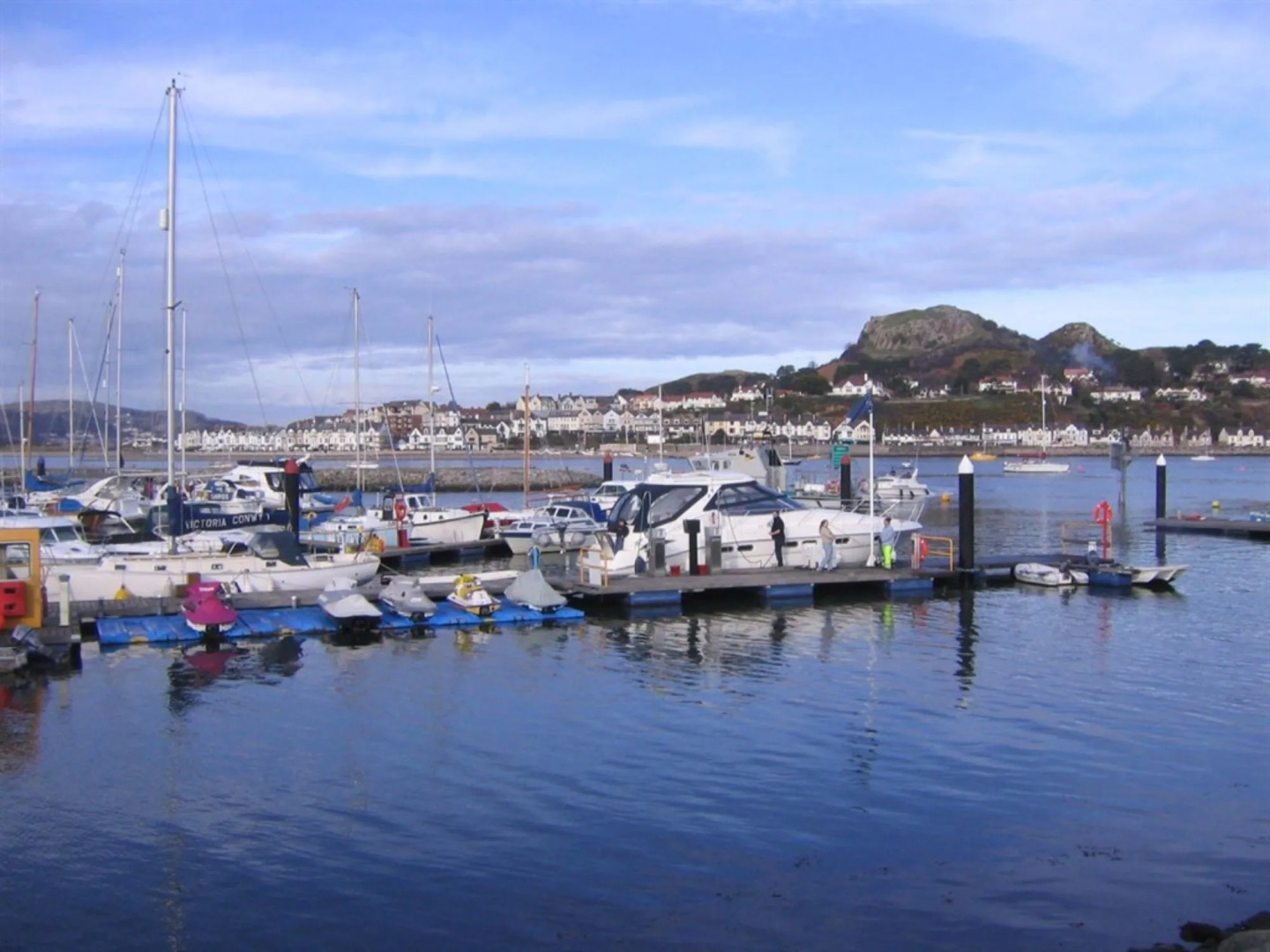 Glan Heulog Guest House