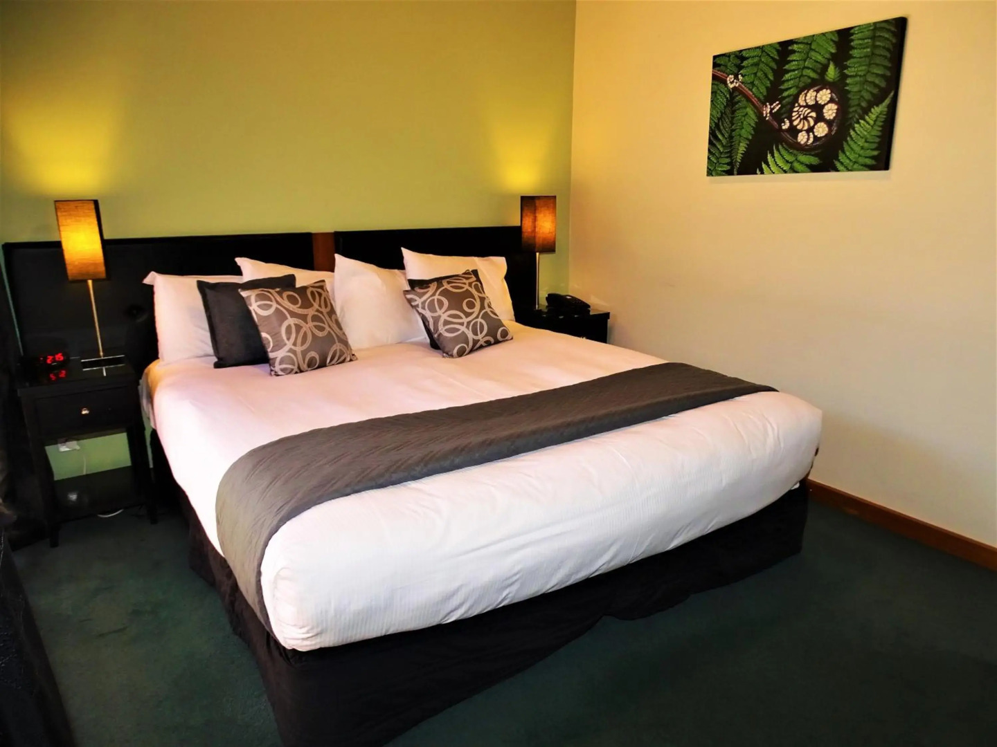 Riverside Hotel Marlborough