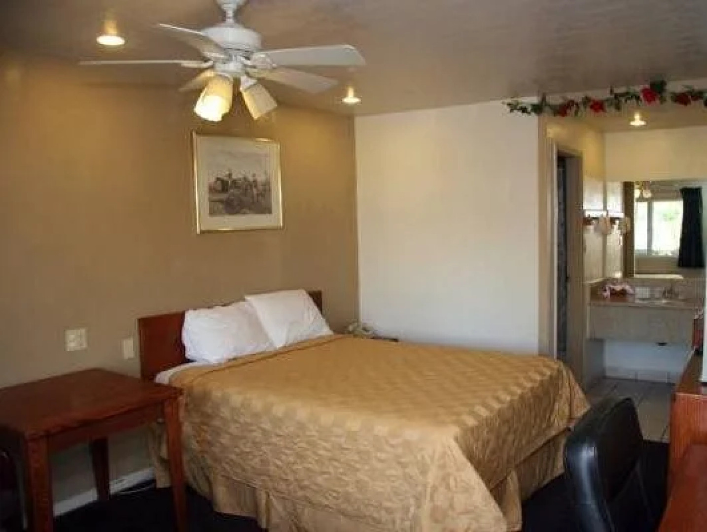 Budget Inn Riverside