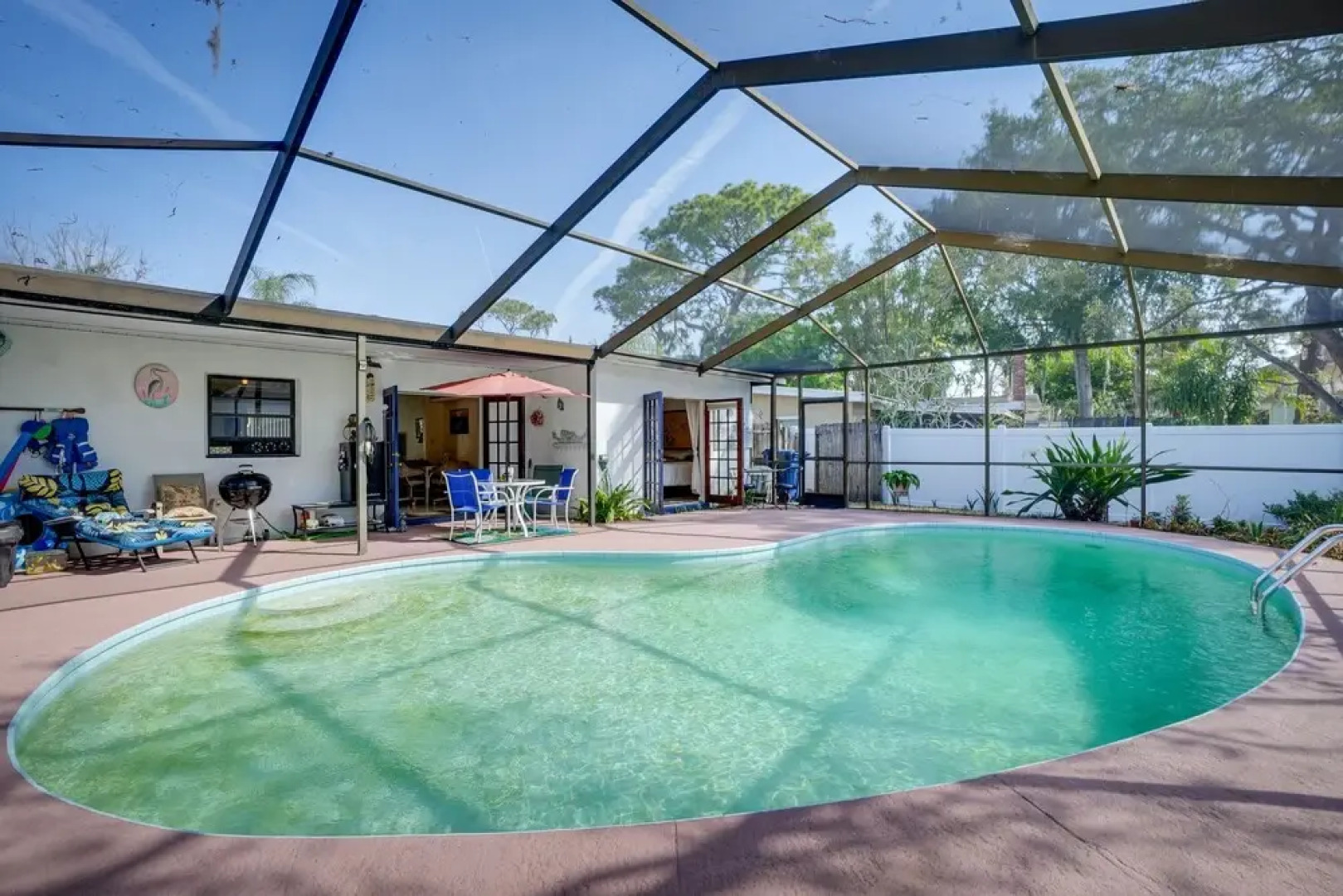 Palm Harbor Rental w/ Private Pool: 3 Mi to Beach!
