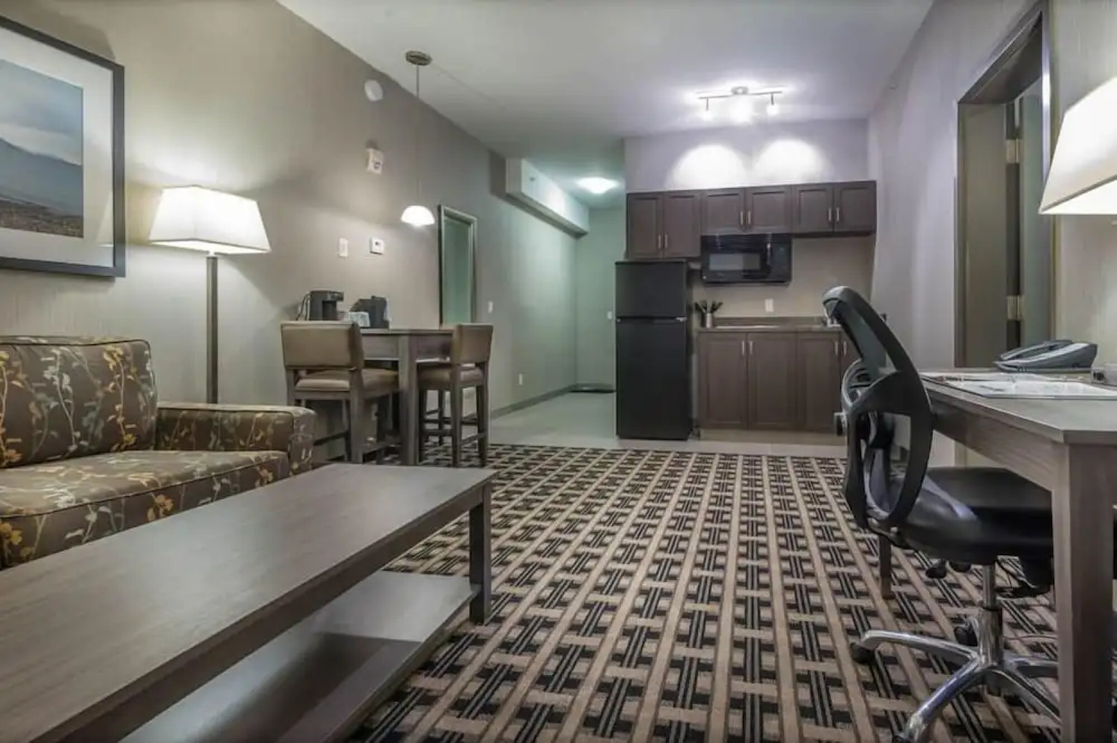 Timber Ridge Inn and Suites