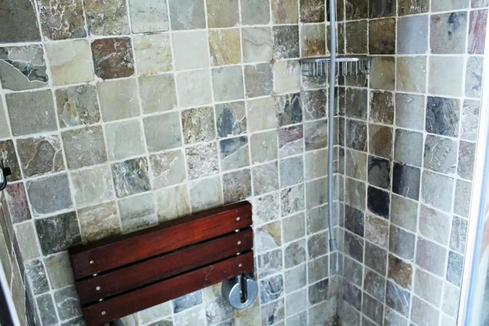 Gulls Ledge - Four Bedroom Home