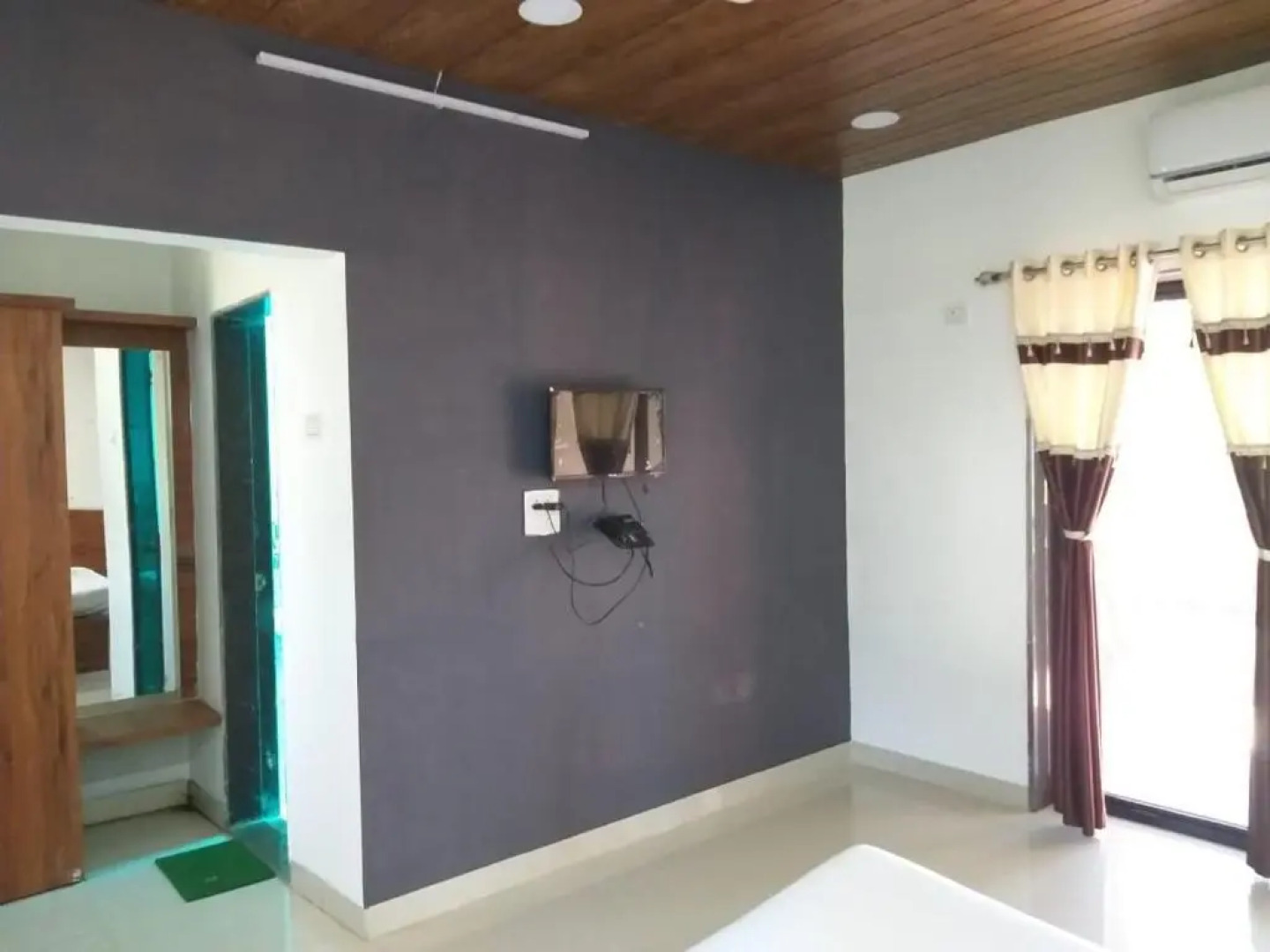 Shivar Garden Resort