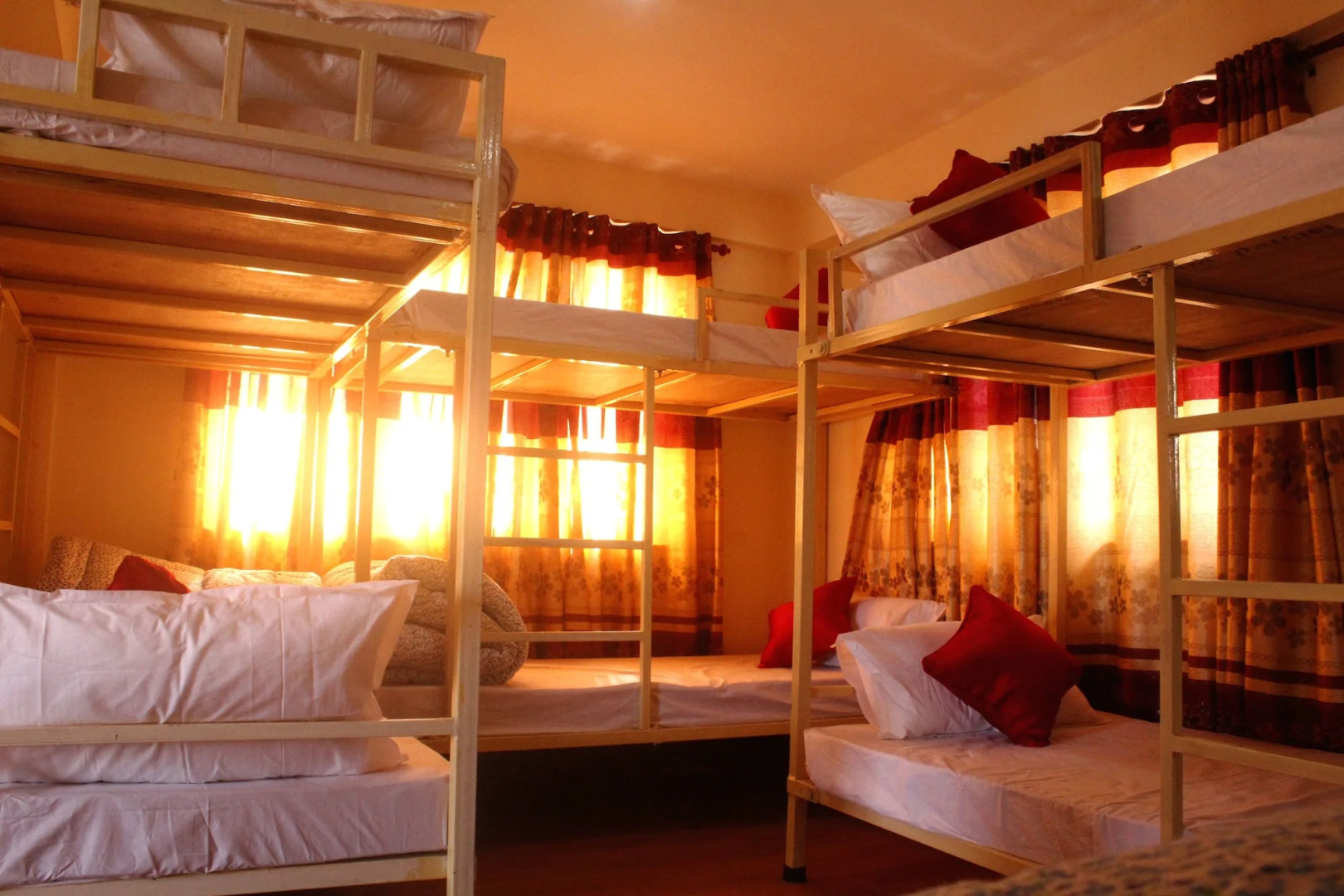 Mountain Backpackers Hostel