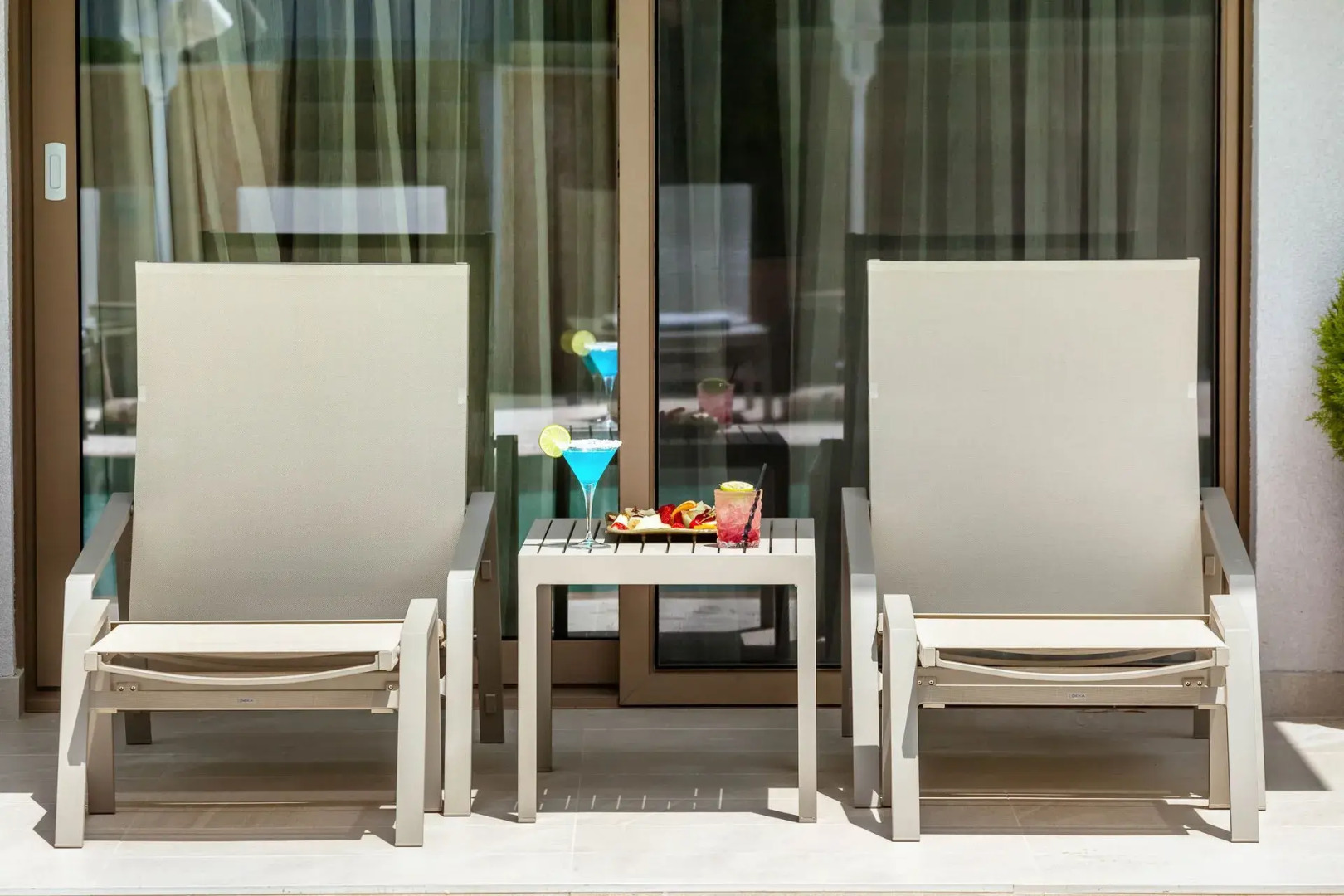 Pefki Deluxe Residences