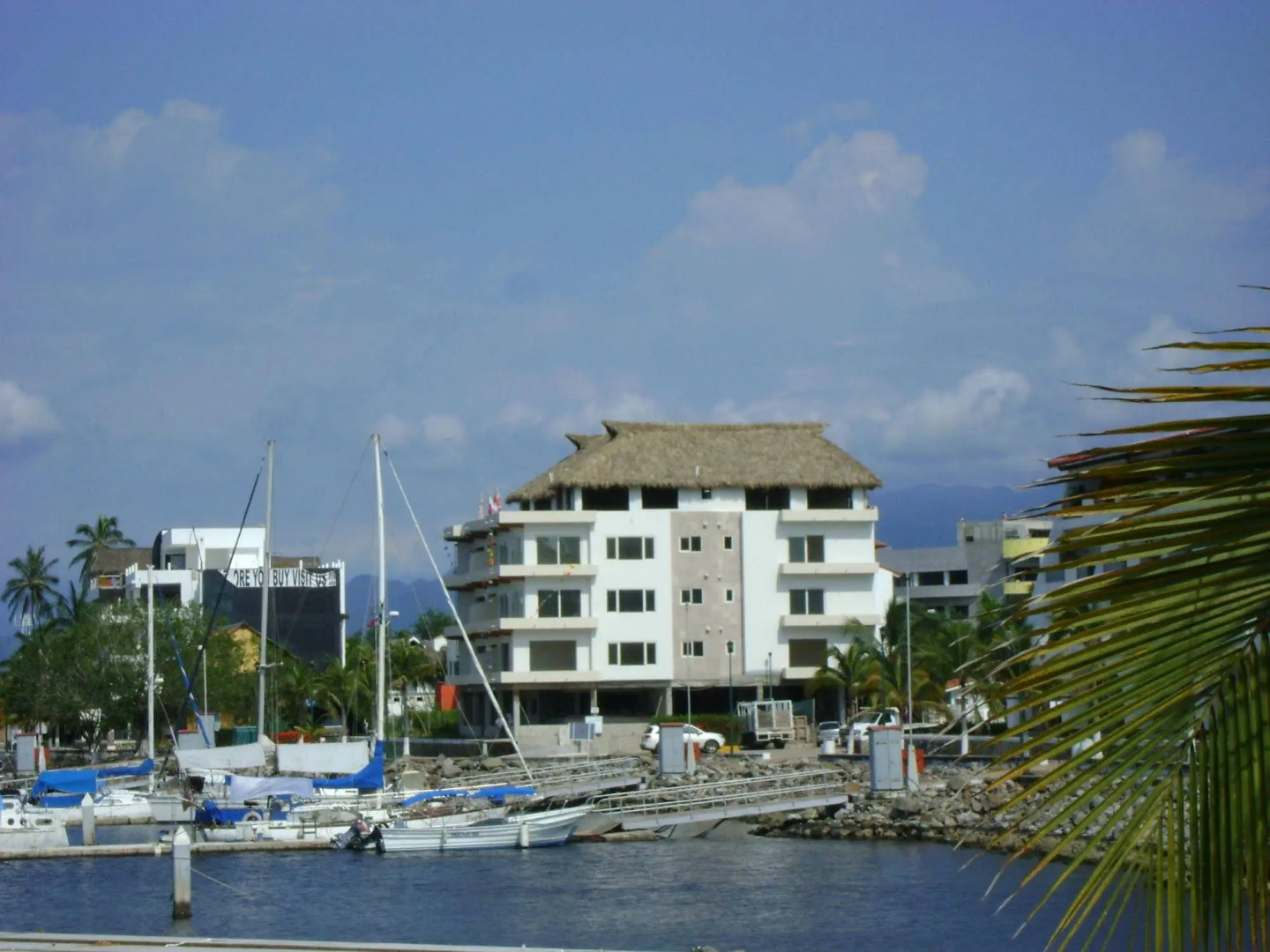 Marina Banderas Suites