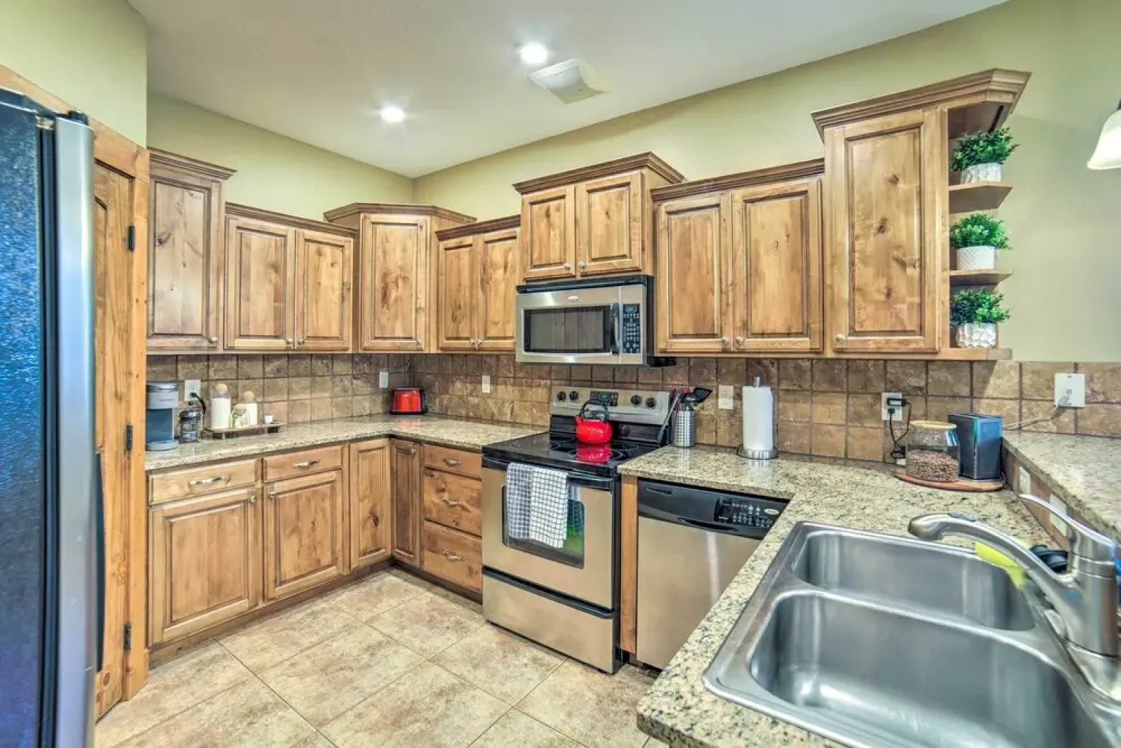 Cozy Driggs Condo ~ 40 Mi to Grand Teton NP!