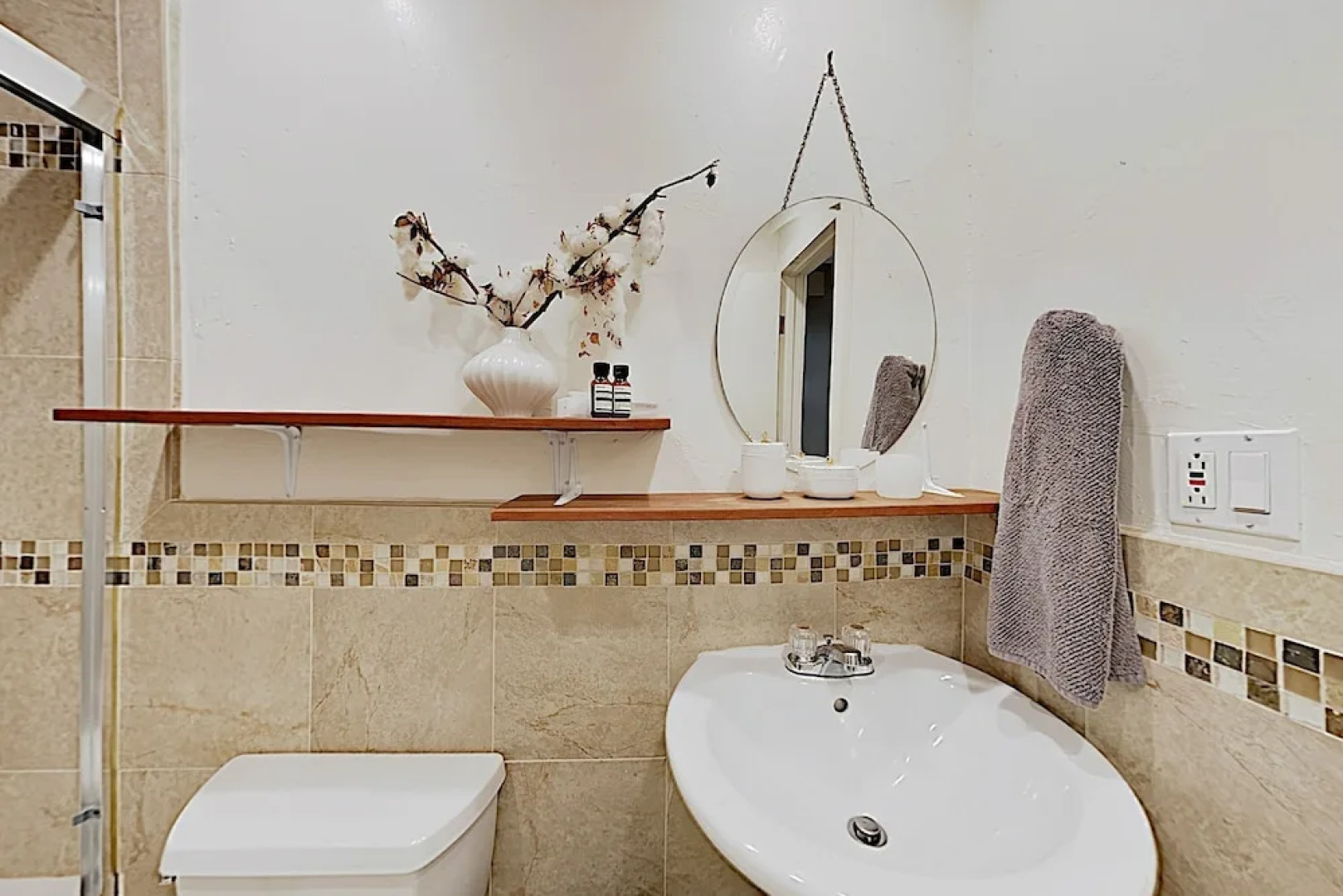 New Listing! Chic Upgraded On Austin Creek 2 Bedroom Cabin