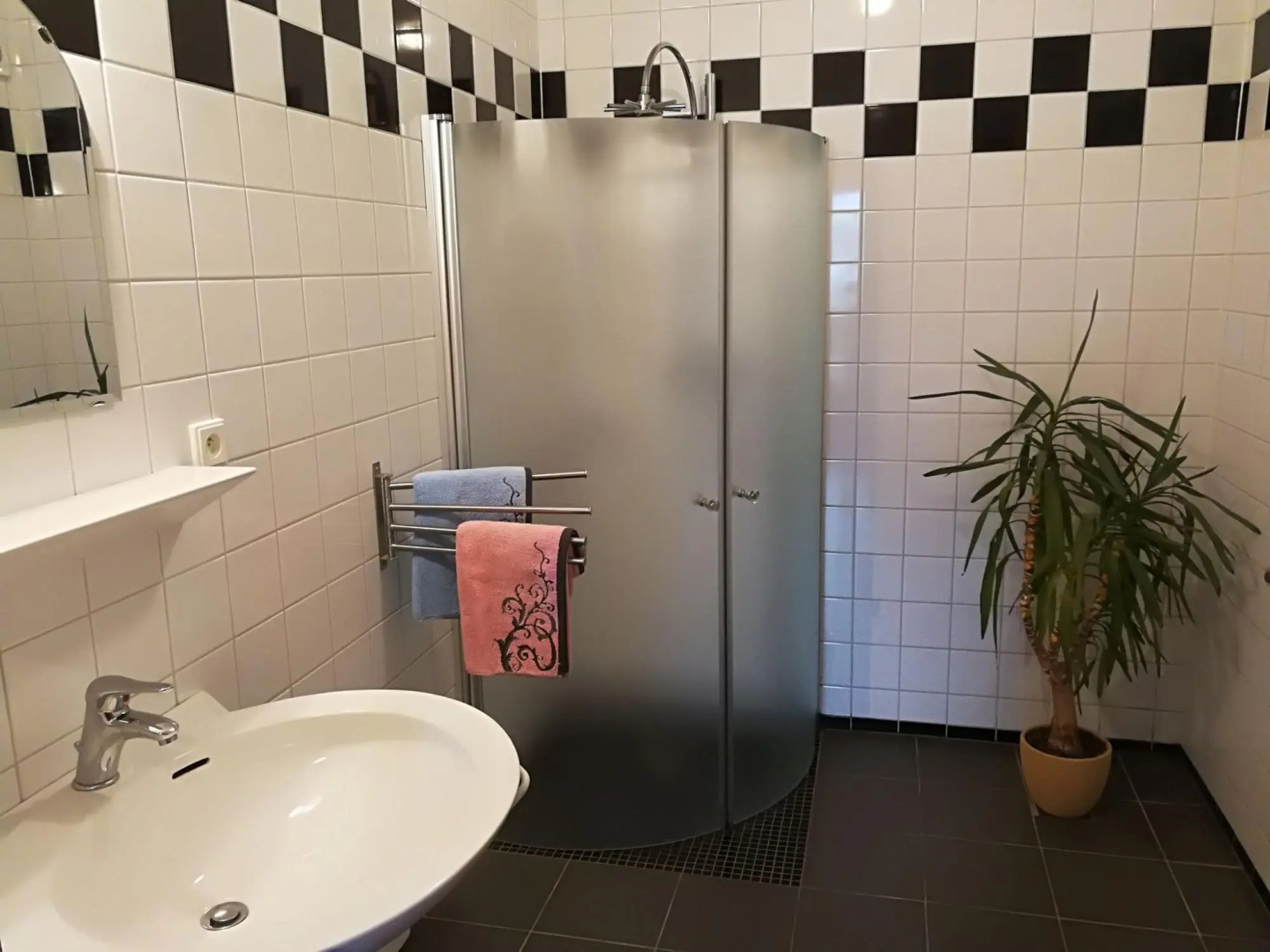 Cosy Holiday Home With Sauna and Unique View