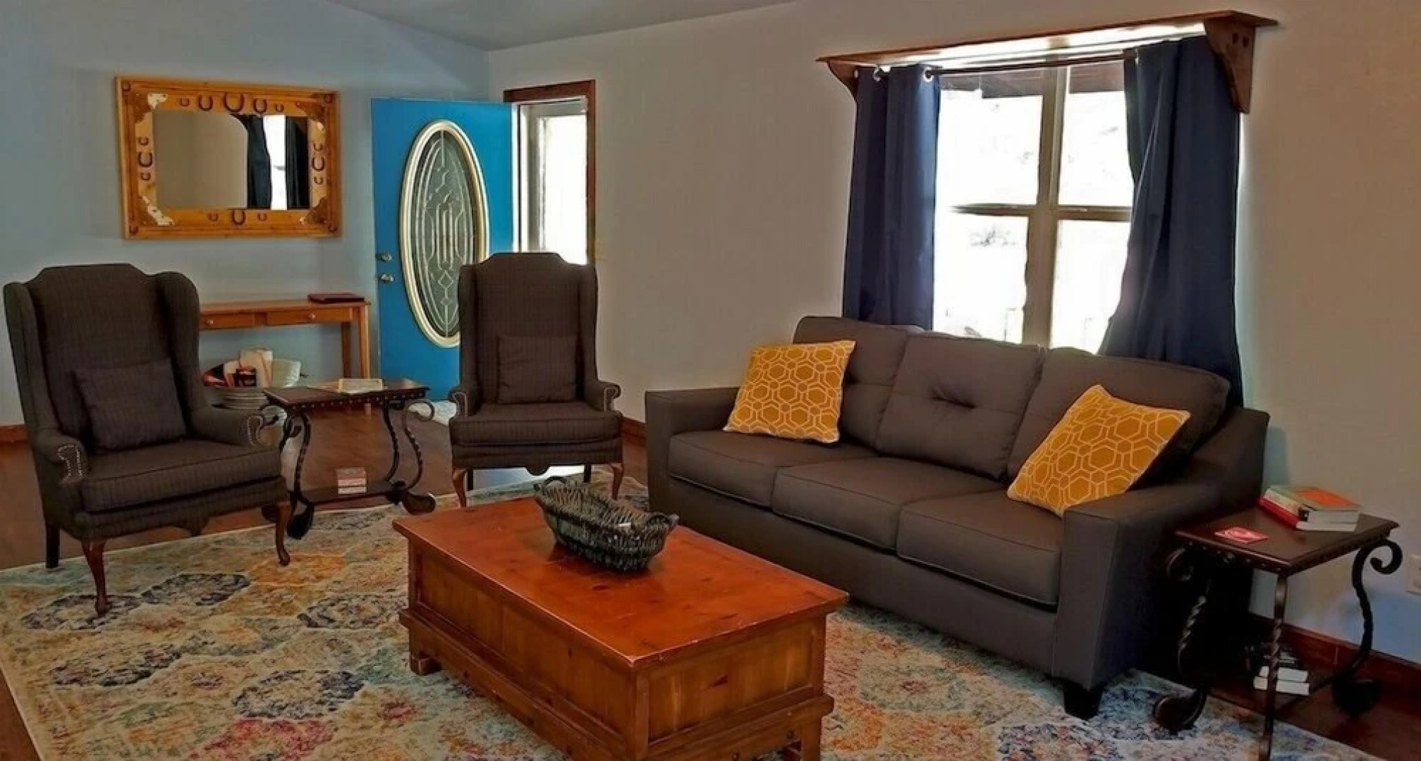 Wild Blue Yonder Cabin With Extra Studio Room, Hot Tub, Fire Pit in the Back Yard by Redawning