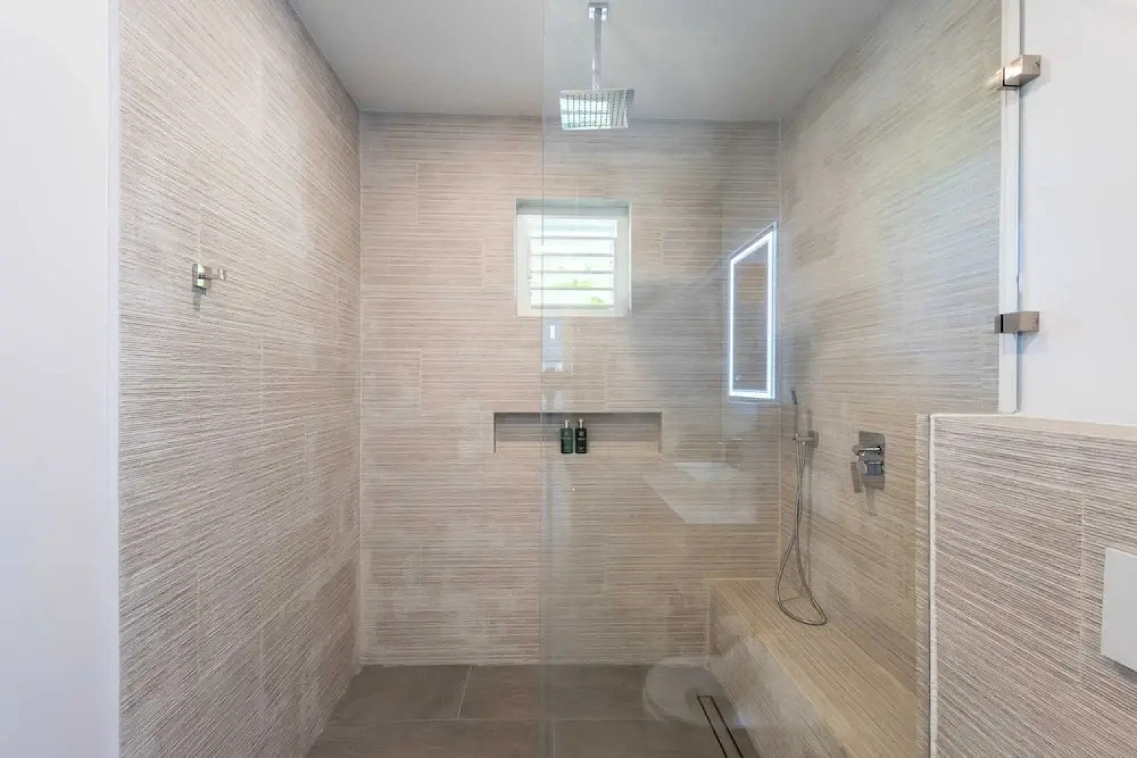 Holidays 17 in Sint Willibrordus