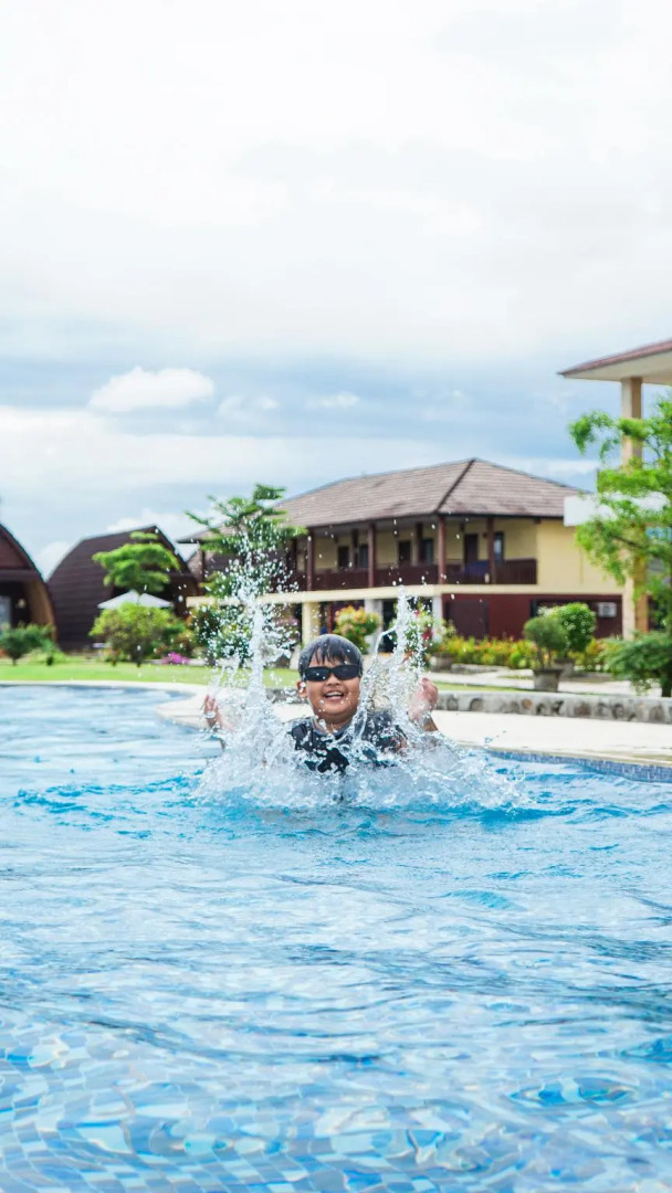 Bayview Beach Resort East Lombok