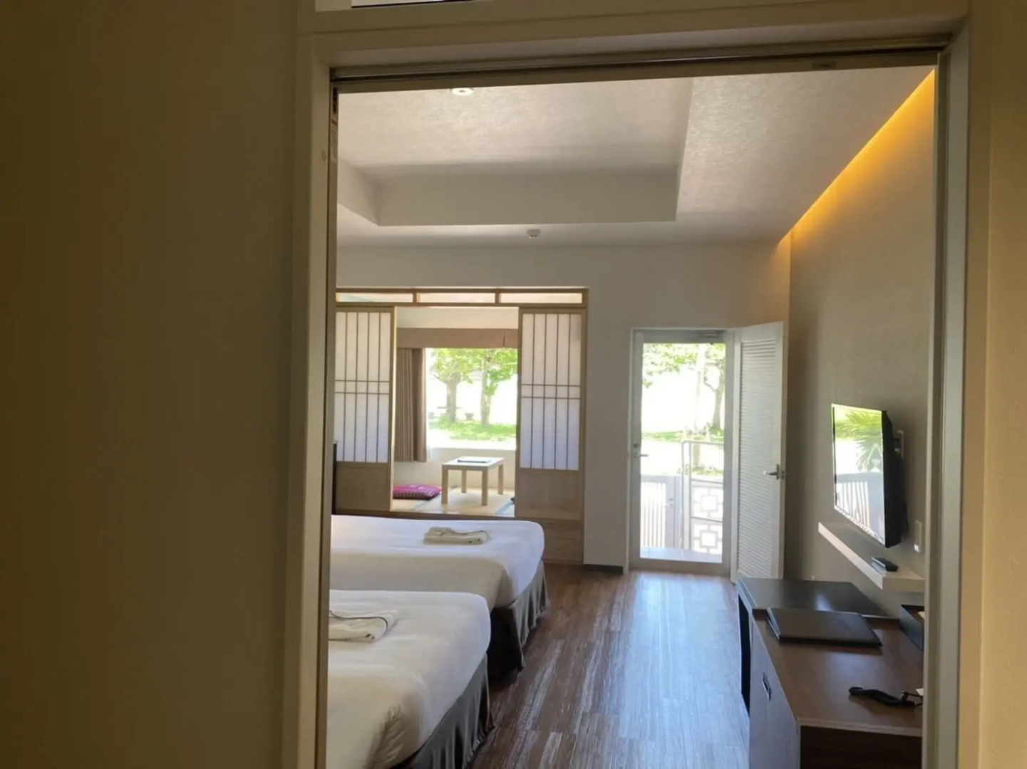 Sunset Beach Hotel