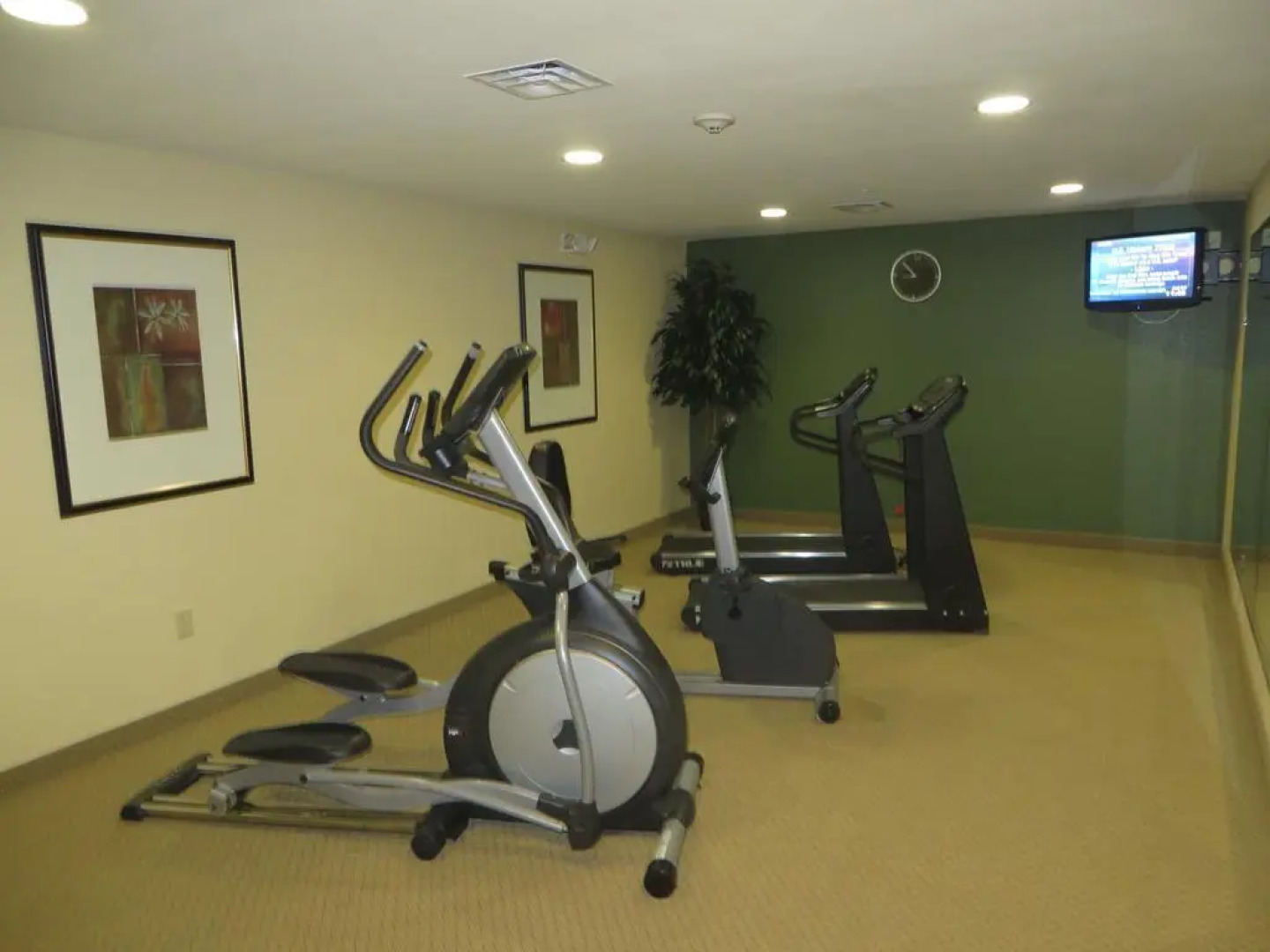 Country Inn & Suites by Radisson, Meridian, MS