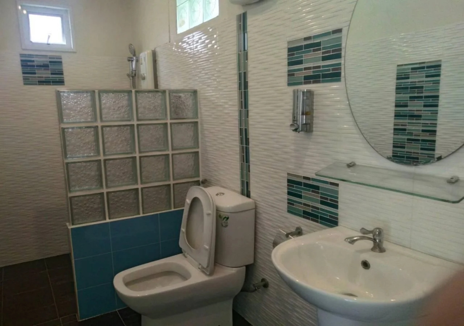 Baan Suan Nam Resort